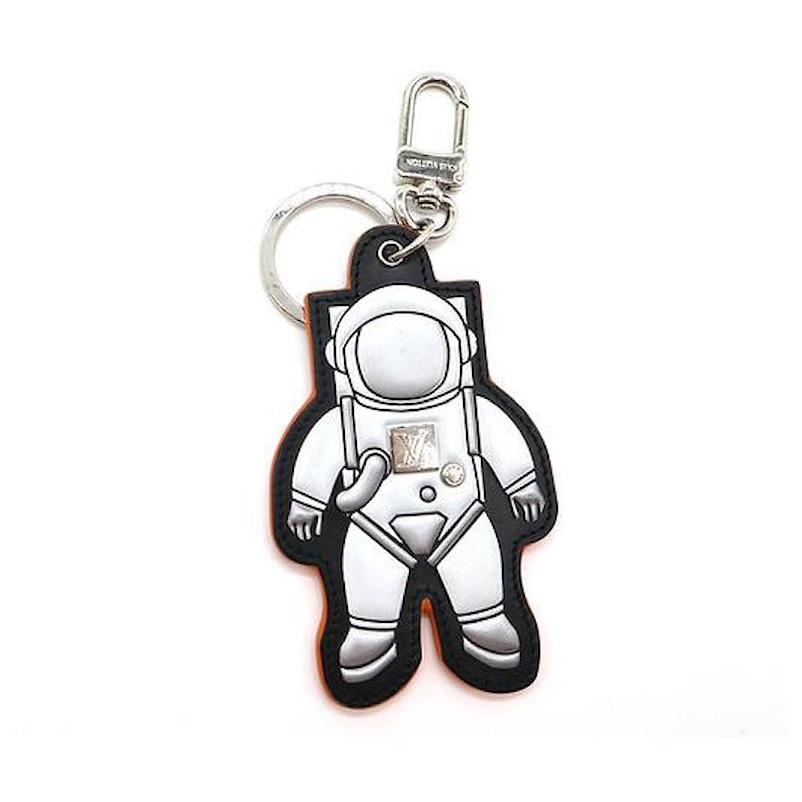 lv spaceman keychain