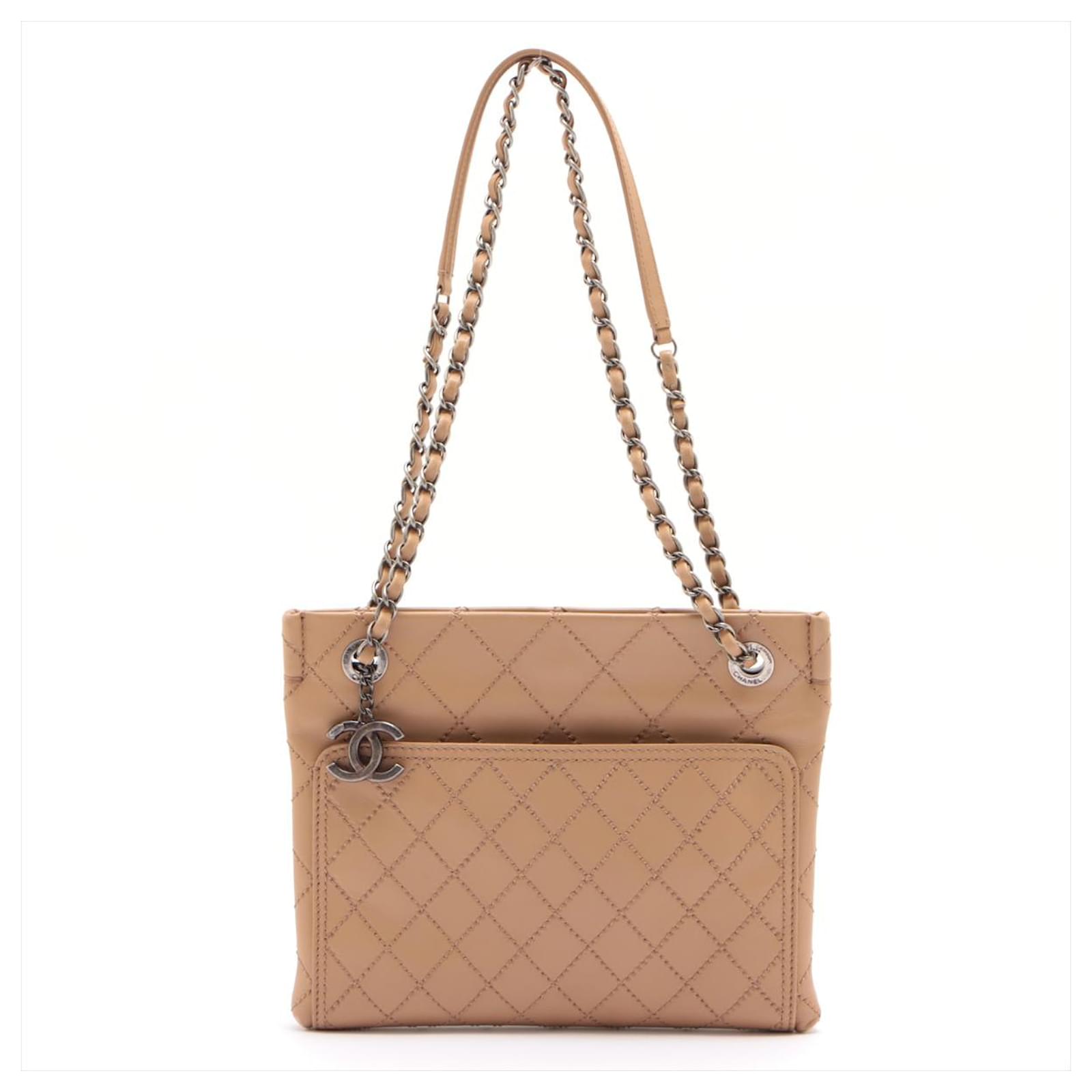 Chanel Wild Stitch Leather ref.520025 - Joli Closet