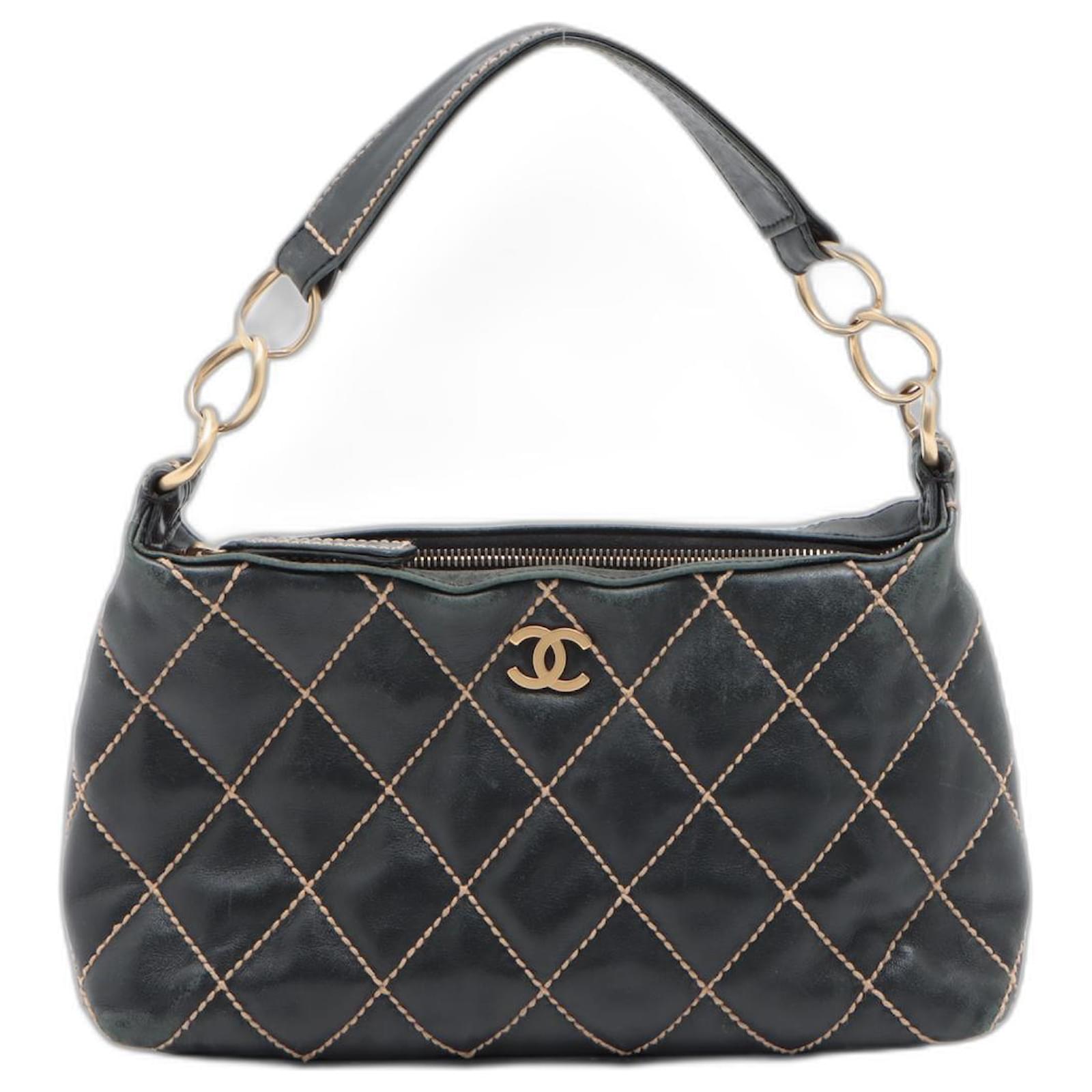 Chanel Wild Stitch Black Leather ref.520049 - Joli Closet