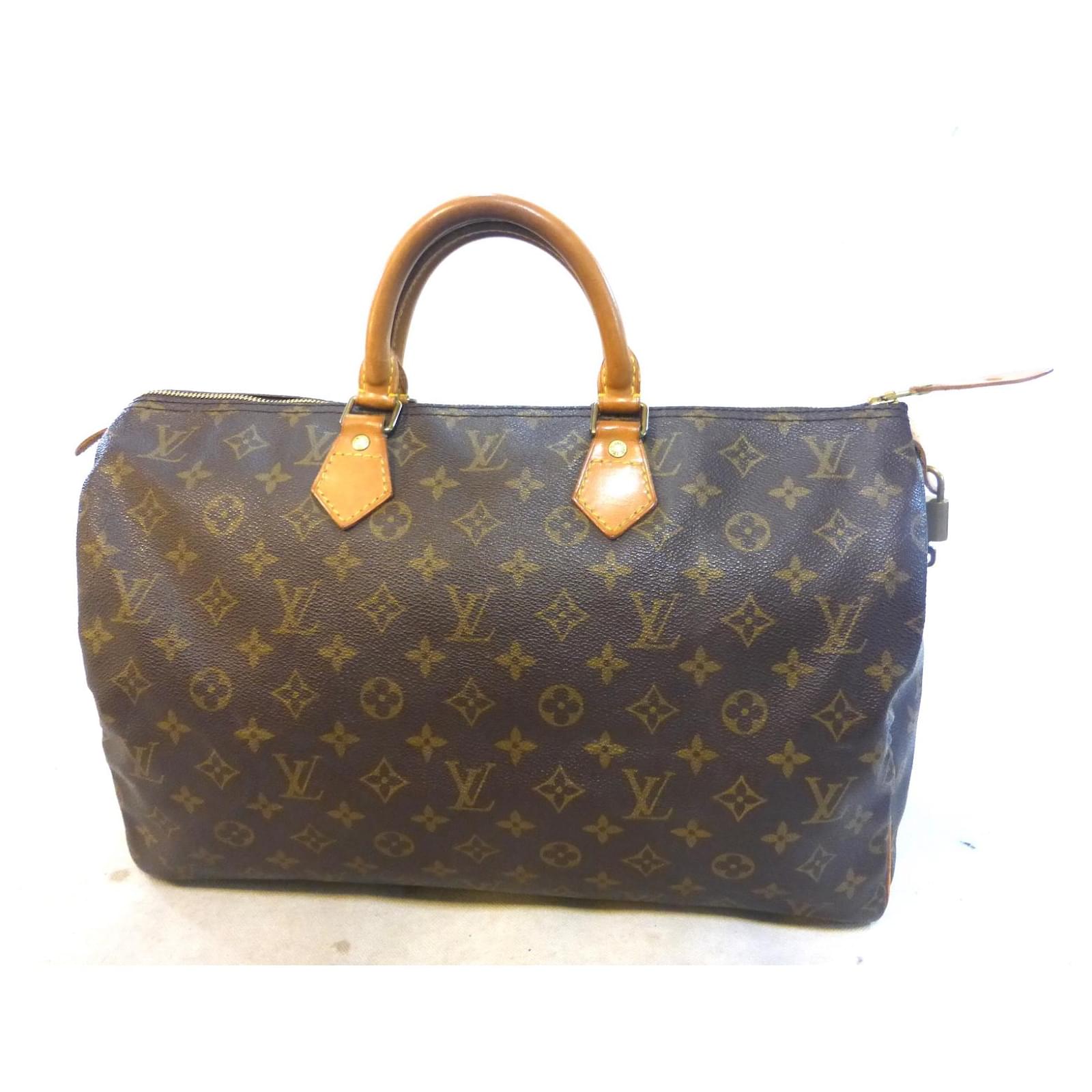 Louis Vuitton Speedy 40 Monogram