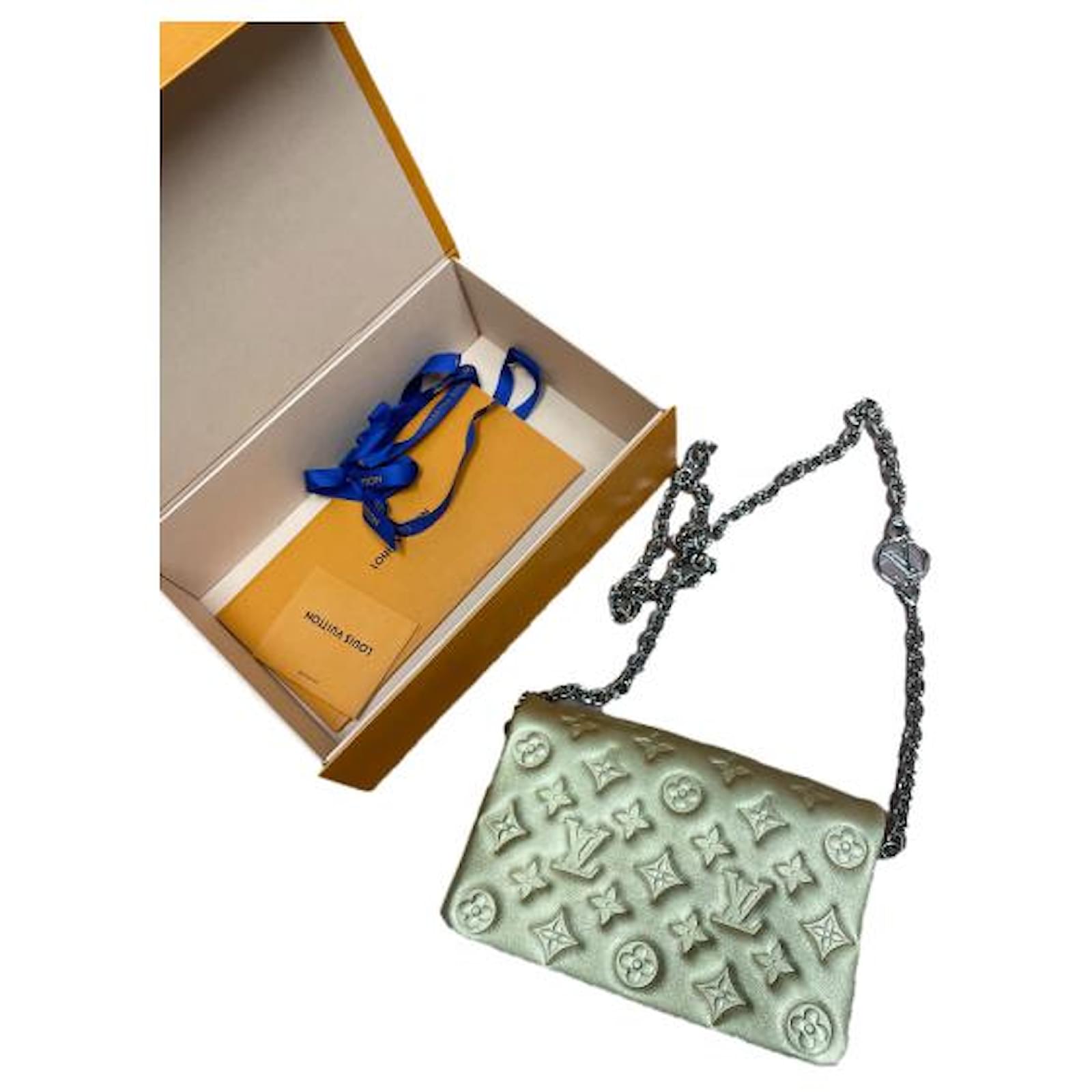 Pre-owned] LV scala mini pouch Light blue