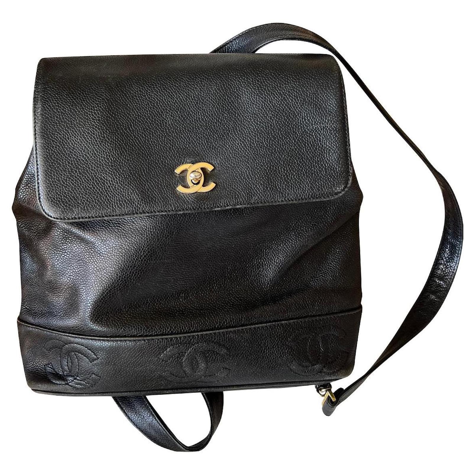 Chanel Backpacks Black Leather ref.521941 - Joli Closet