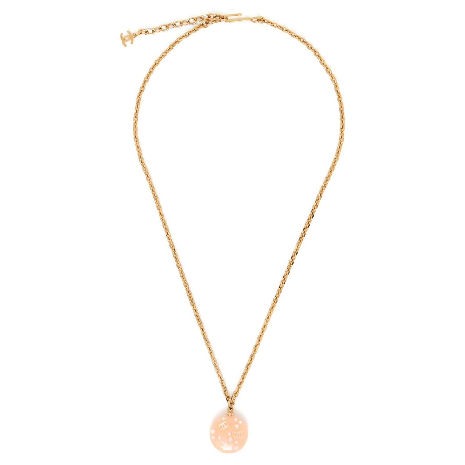Chanel pink plastic pearls cc ref.522587 - Joli Closet