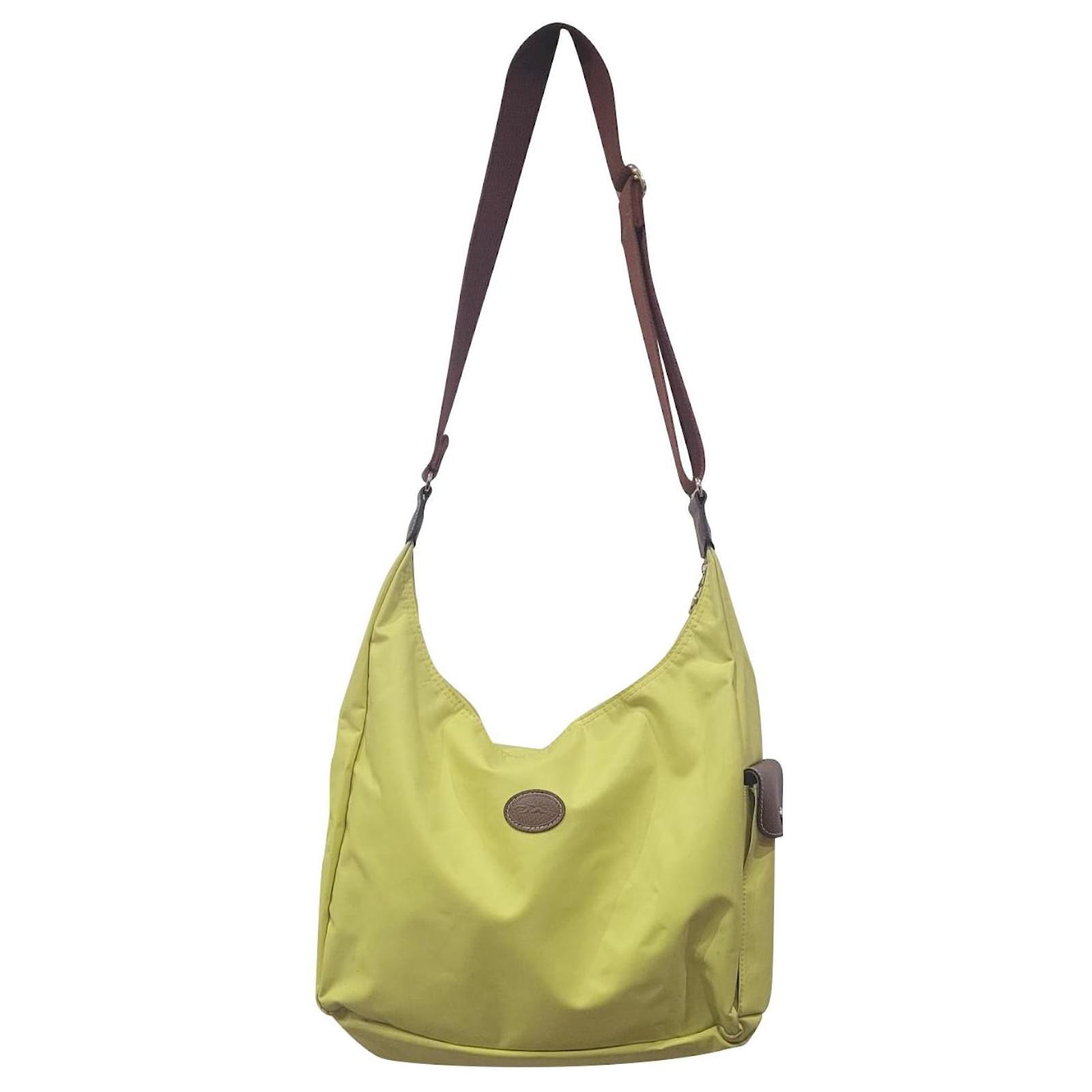 Longchamp yellow crescent hobo bag Leather Cloth ref.525152 - Joli Closet