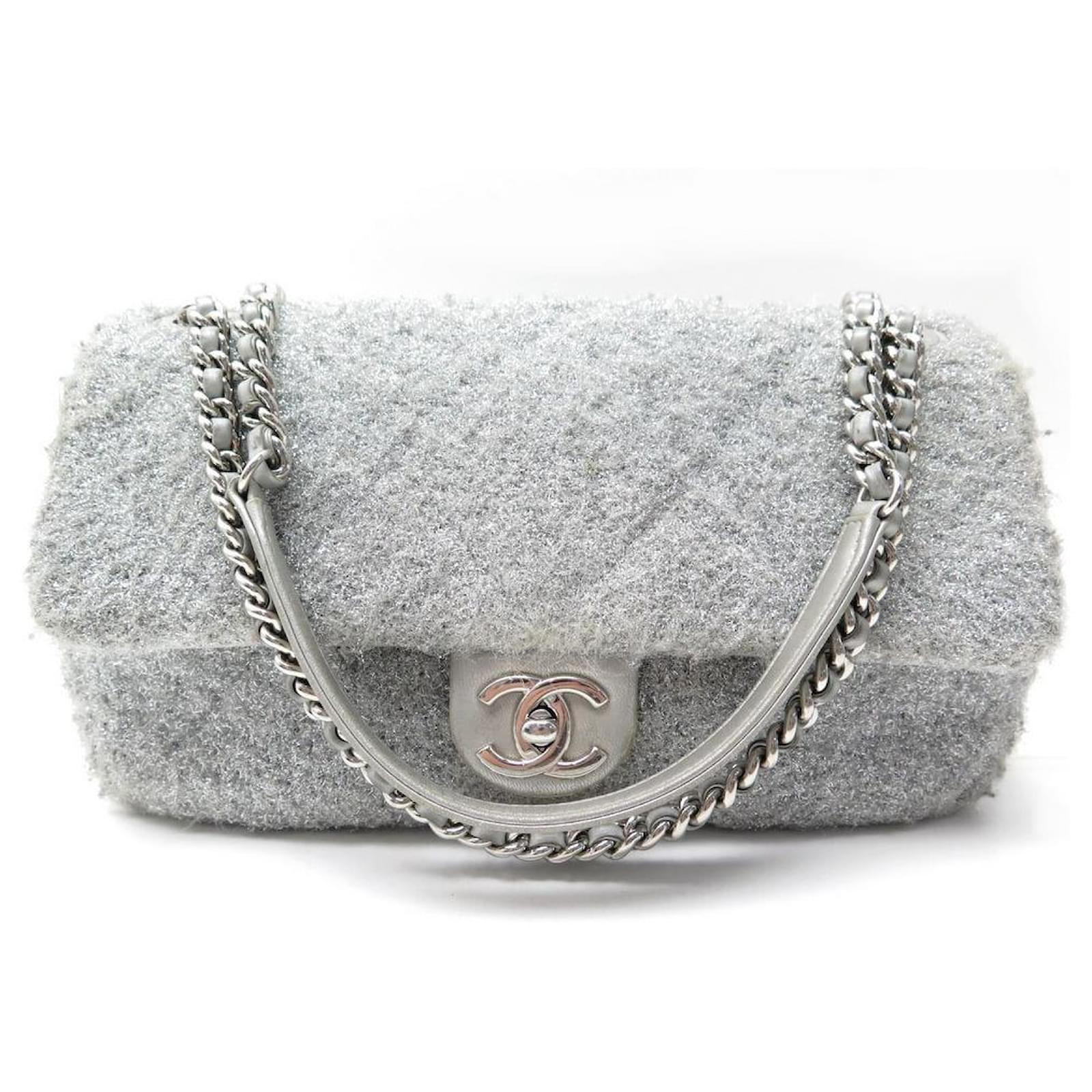 CHANEL TIMELESS CLASSIC ED LIMITED HANDBAG IN WOOL BANDOULIERE