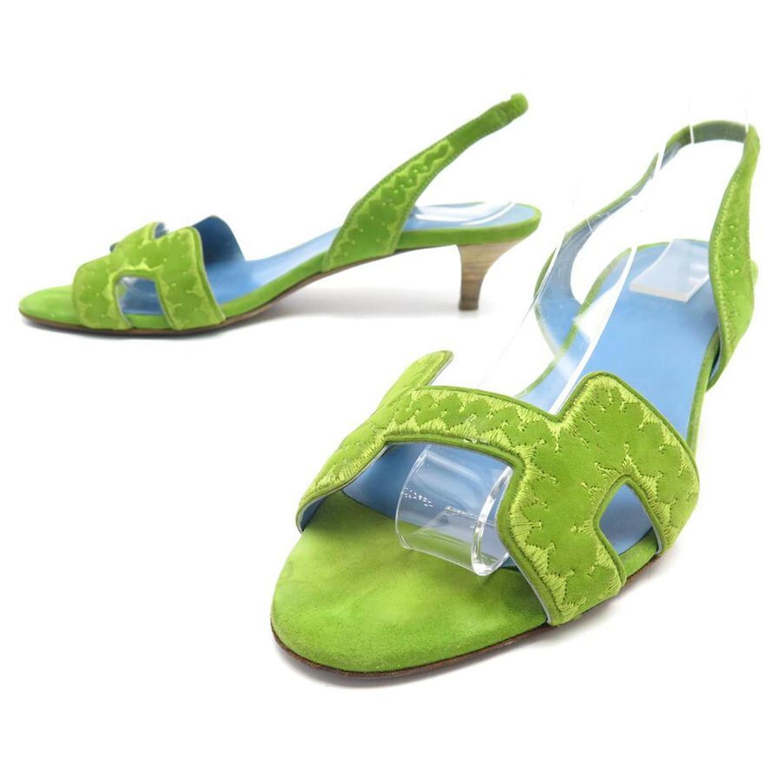 Hermès ZAPATOS HERMES SANDALIAS NOCHE BORDADOS 37 ZAPATO ANTE VERDE ANTE  Suecia ref.526084 - Joli Closet
