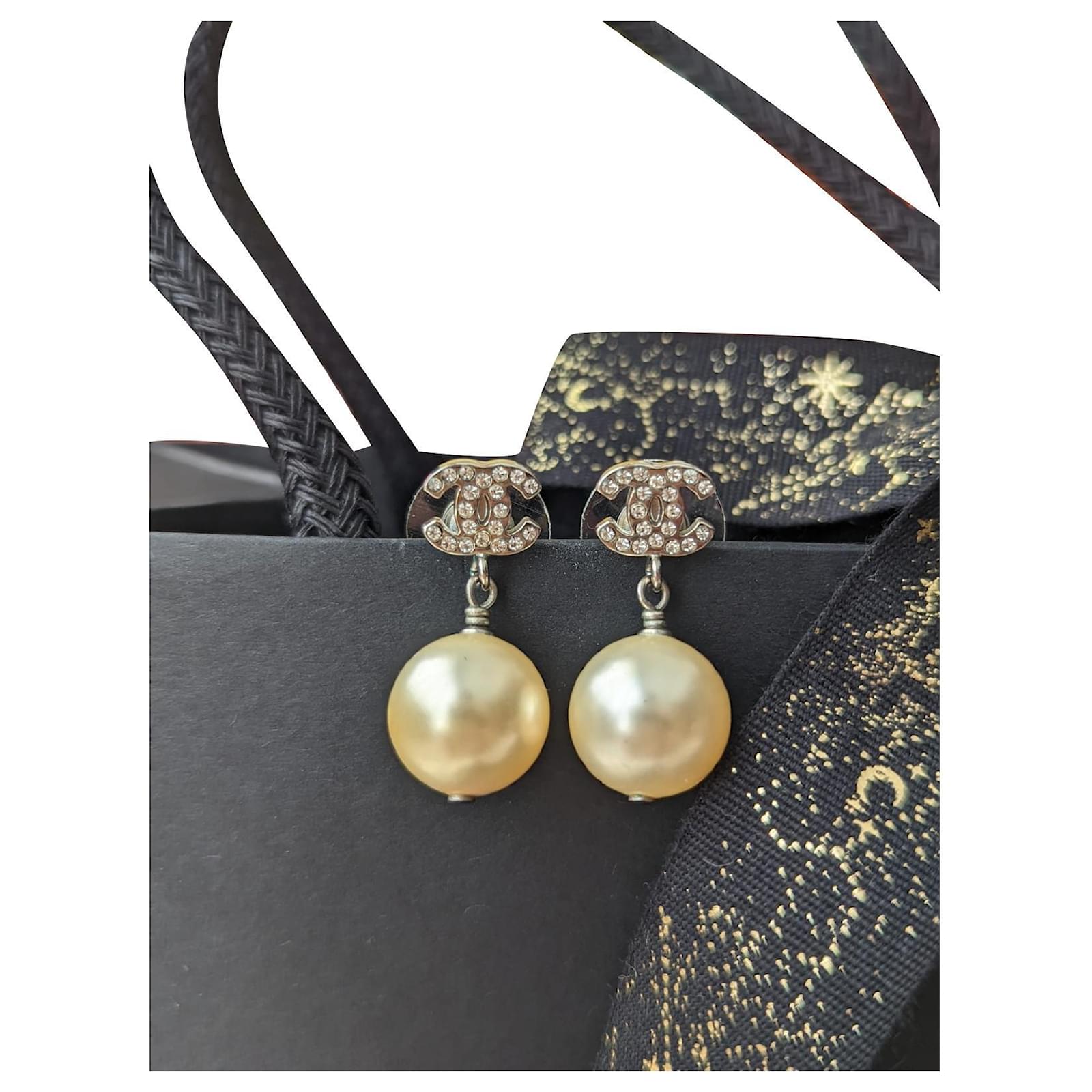 Chanel CC B14V logo crystal pearl drop classic SHW earrings in box Silvery  Metal ref.527505 - Joli Closet