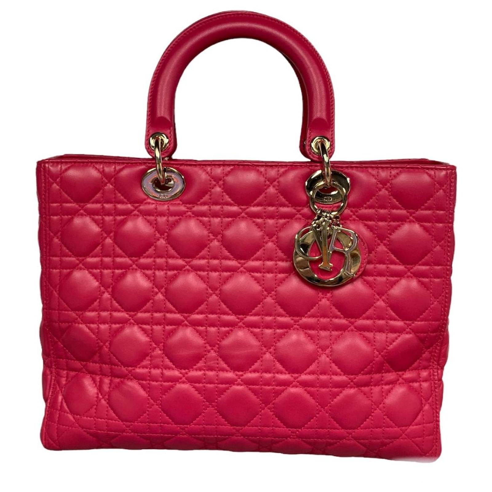 Christian Dior Handbags Fuschia Leather ref.528081 - Joli Closet