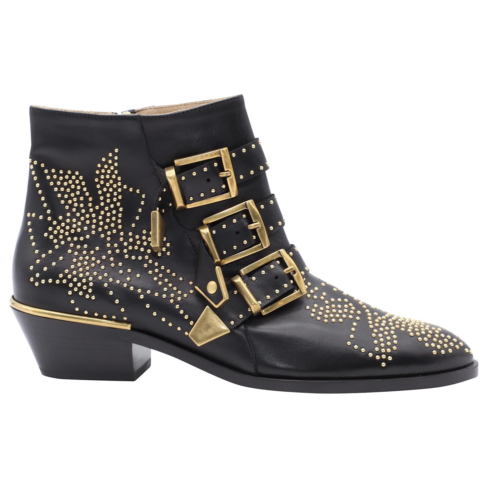 bottines cloutées chloé