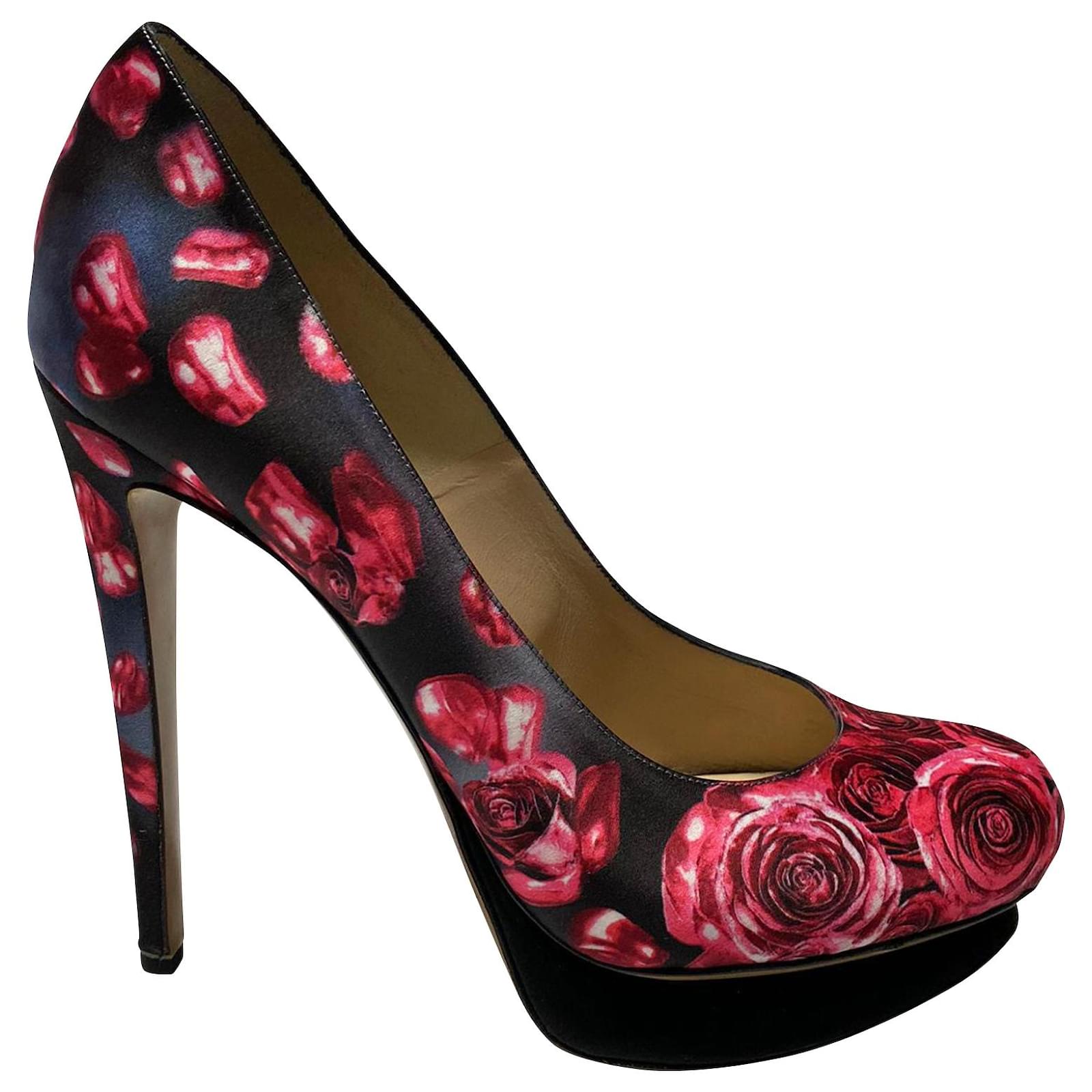 Zapatos de Salón Estampado de Rosas de Nicholas Kirkwood en Satinado Multicolor ref.530111 - Joli Closet