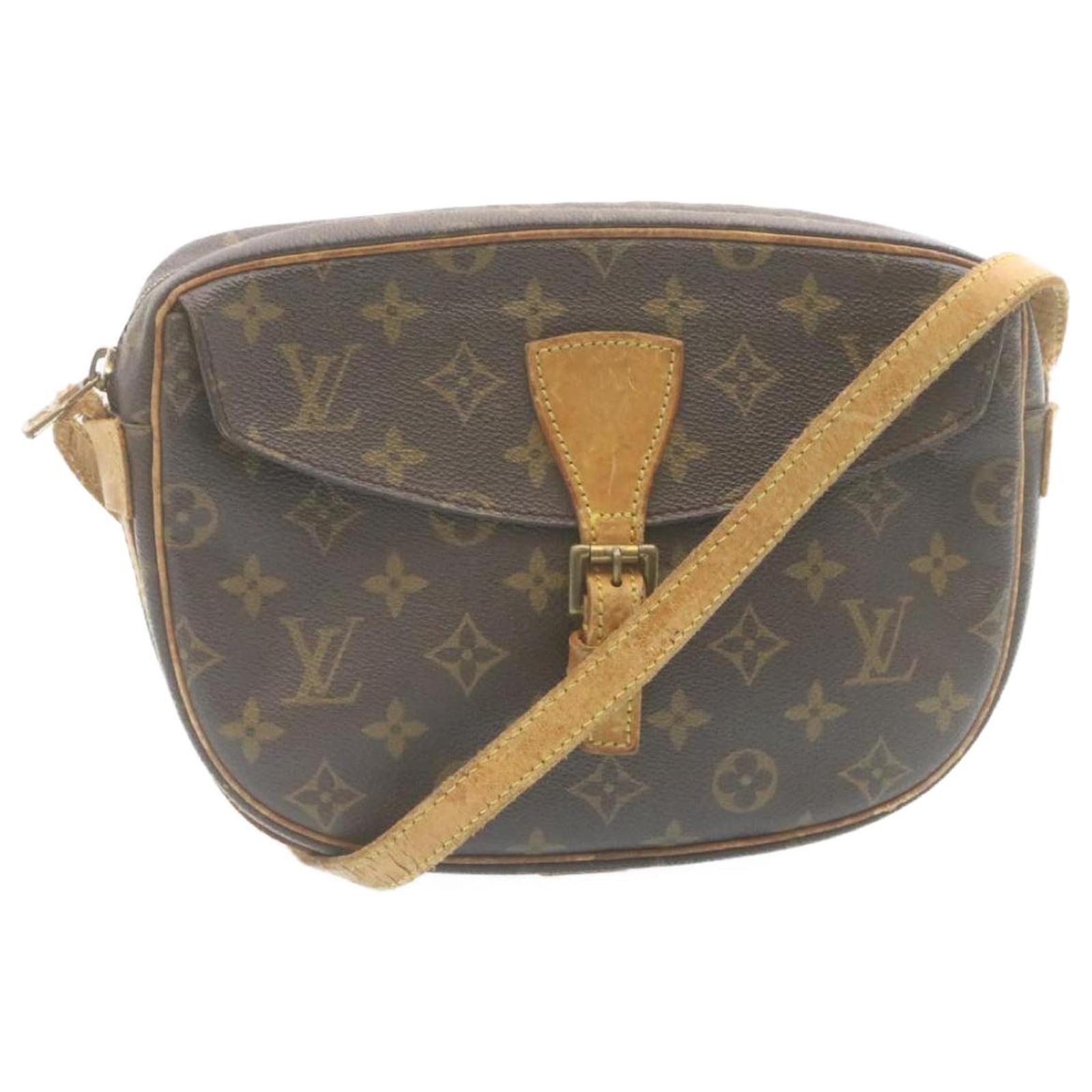 Louis-Vuitton-Monogram-Jeune-Fille-MM-Shoulder-Bag-M51226