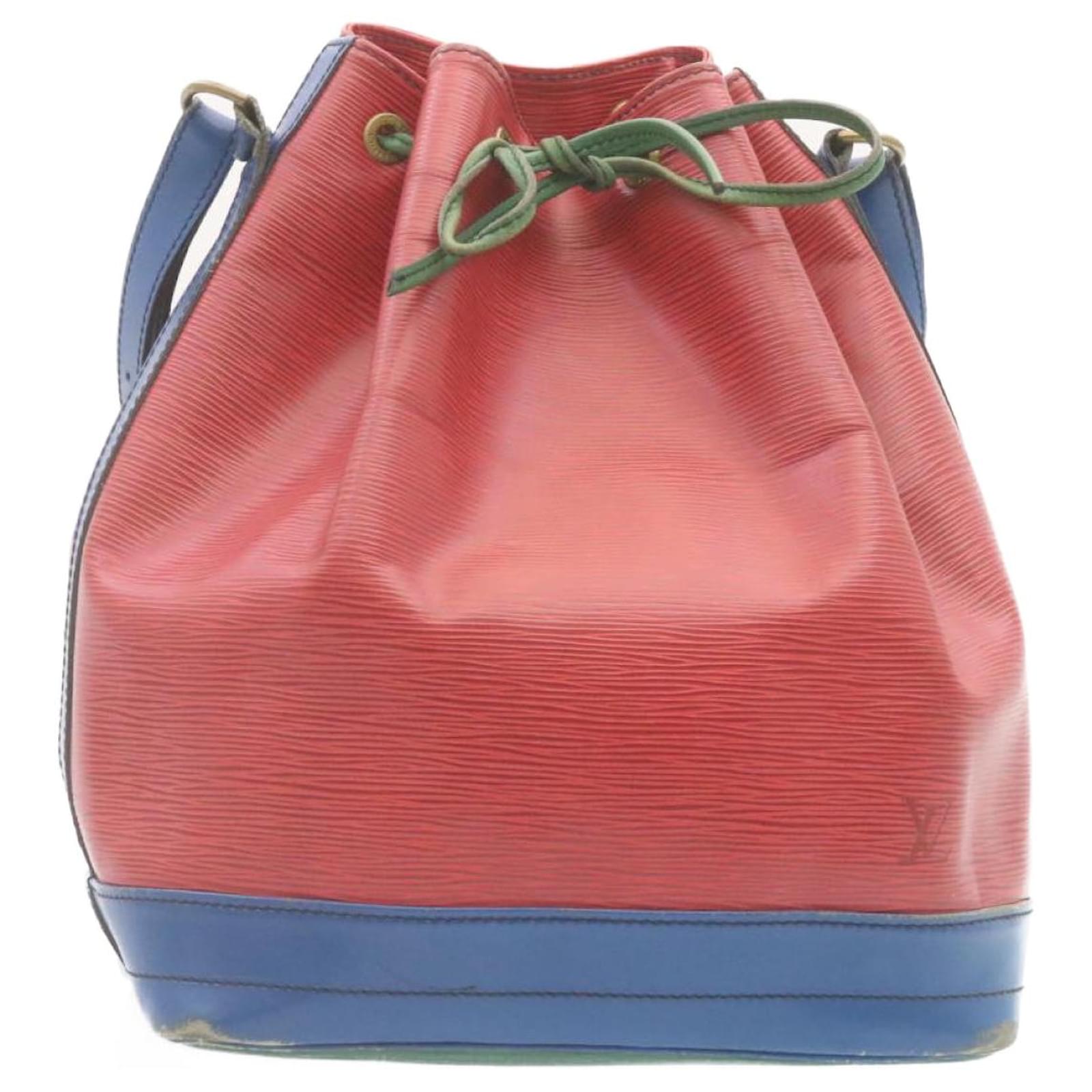 LOUIS VUITTON Epi Neo Noe MM Silver Buckle Handle Shoulder Bag  Blue/Red/Green