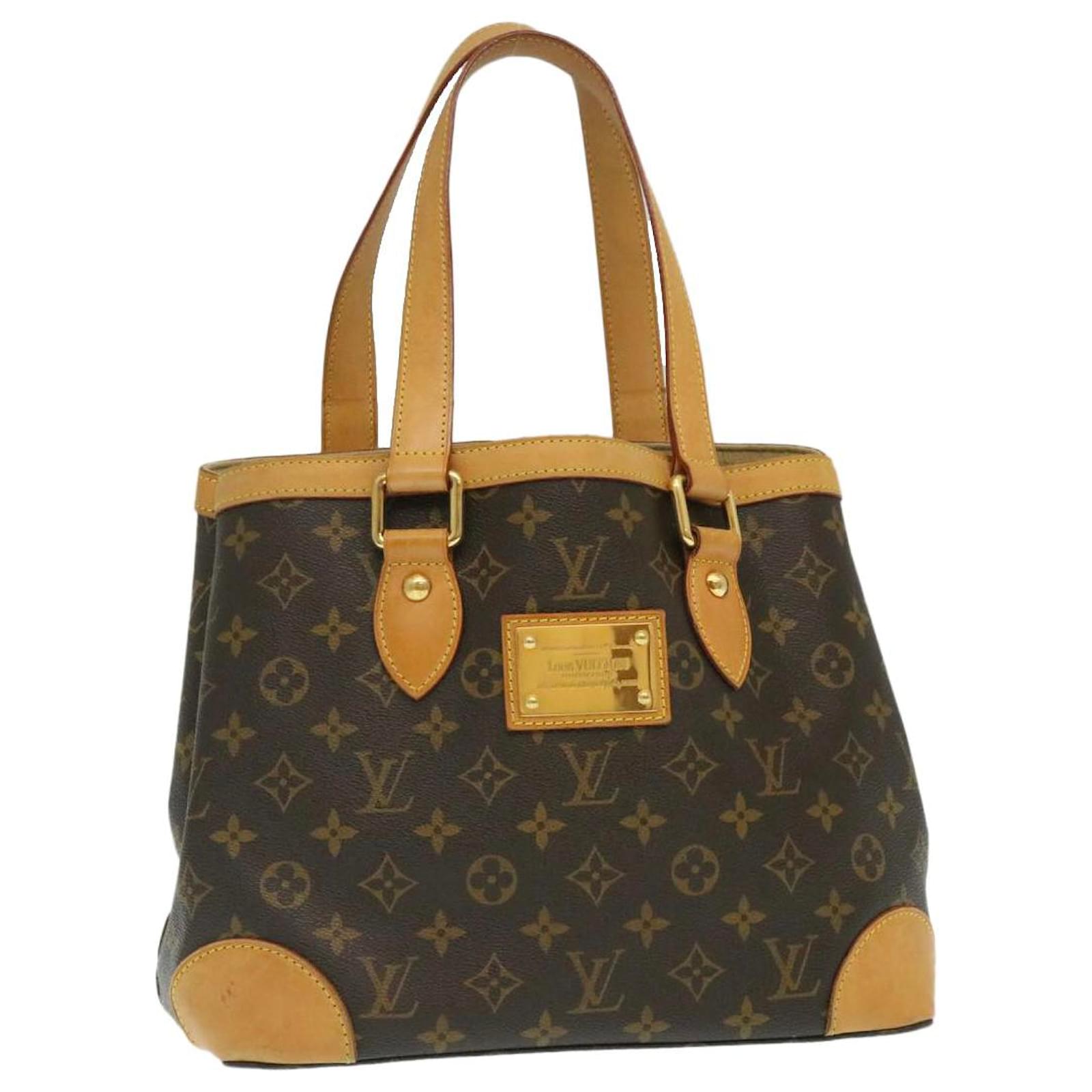 Louis Vuitton Hampstead PM - ShopStyle Shoulder Bags