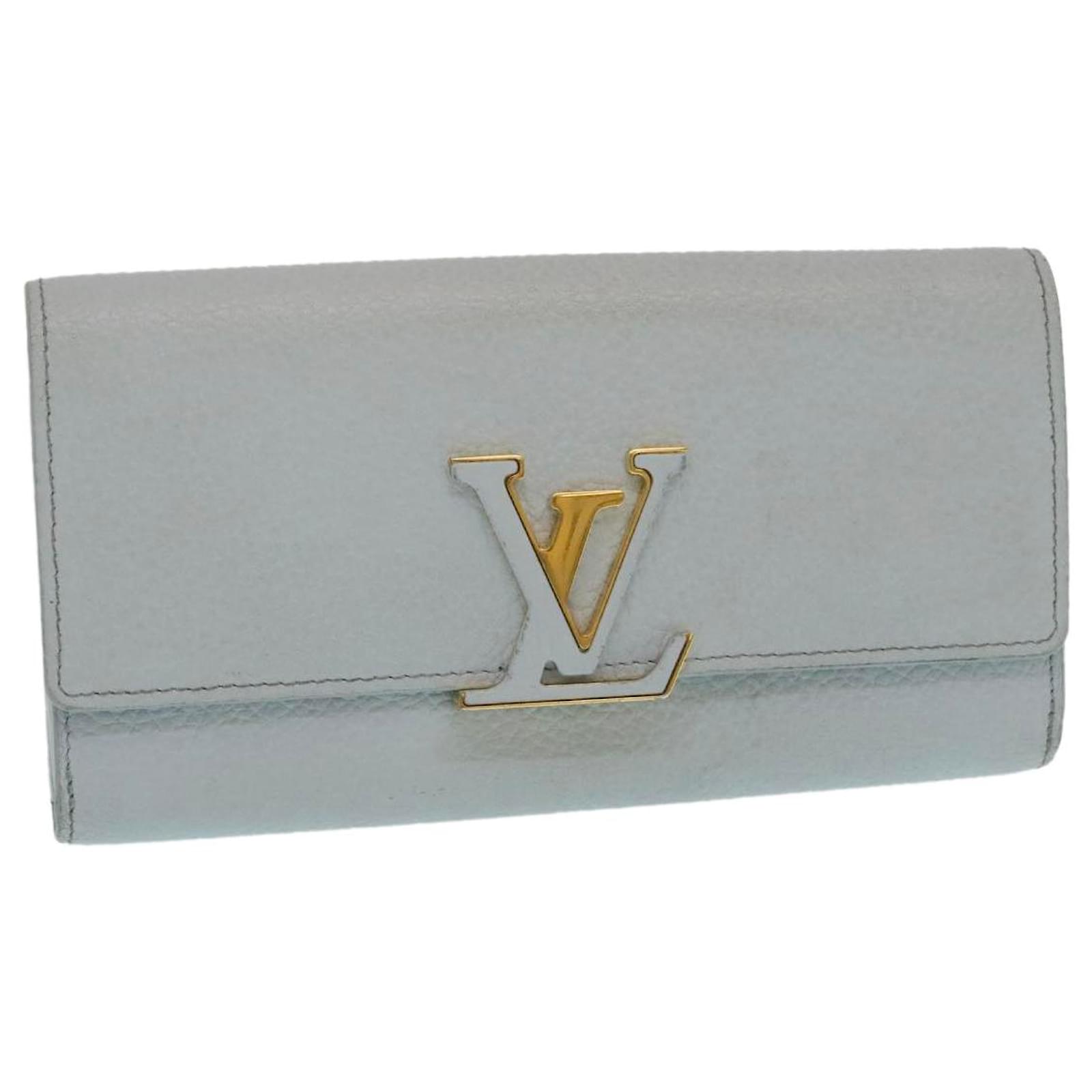 Louis Vuitton Blue LV Monogram Taurillon Leather International Wallet