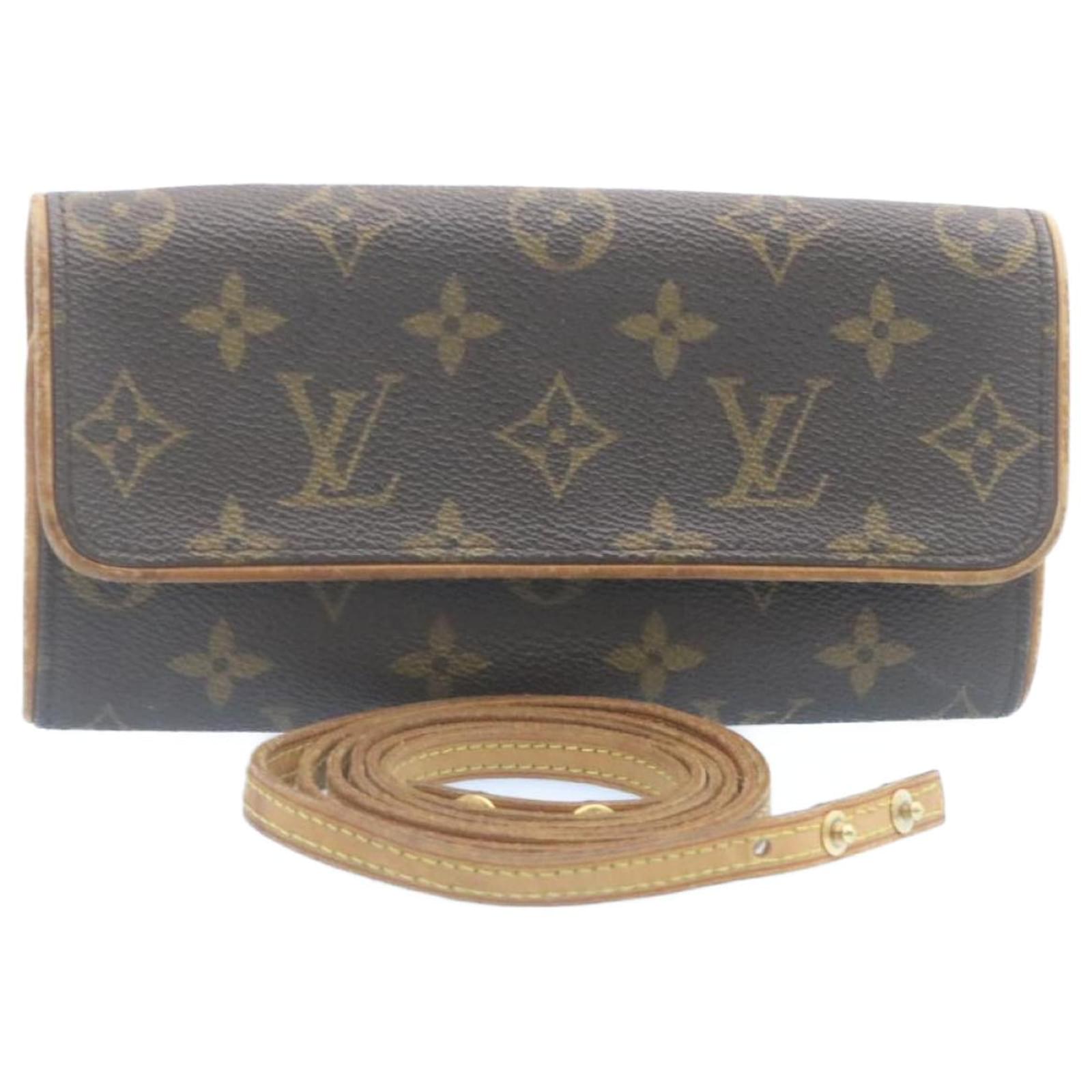 Auth LOUIS VUITTON Pochette Twin PM M51854 Monogram CA0040 Shoulder Bag