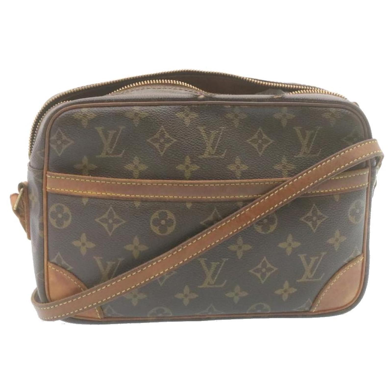 LOUIS VUITTON Monogram Trocadero 27 Shoulder Bag M51274 LV Auth