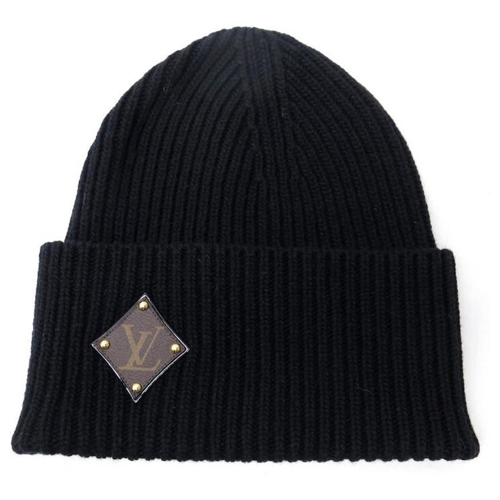 Louis Vuitton® LV Spark Beanie Black. Size  Louis vuitton, Women  accessories hats, Knitted hats