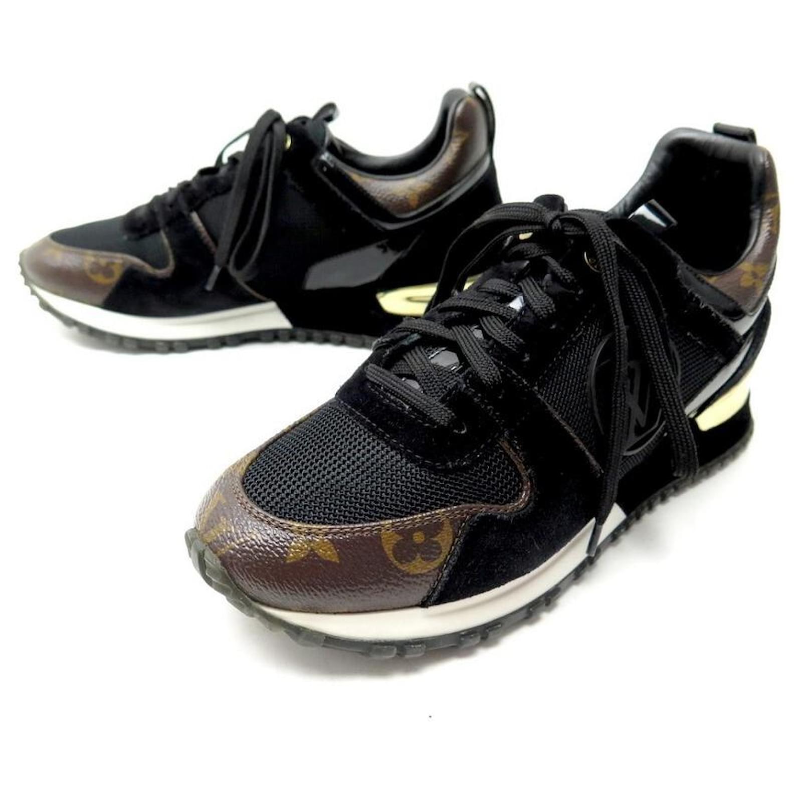 louis-vuitton run away sneakers black Monogram
