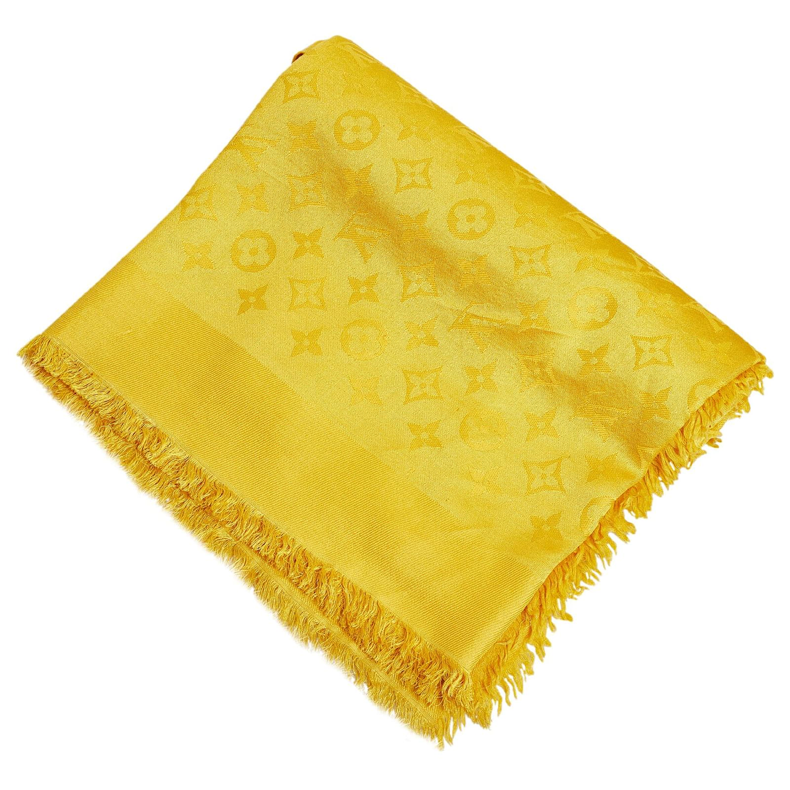 Louis Vuitton Yellow Monogram Silk Scarf Cloth ref.537078 - Joli Closet