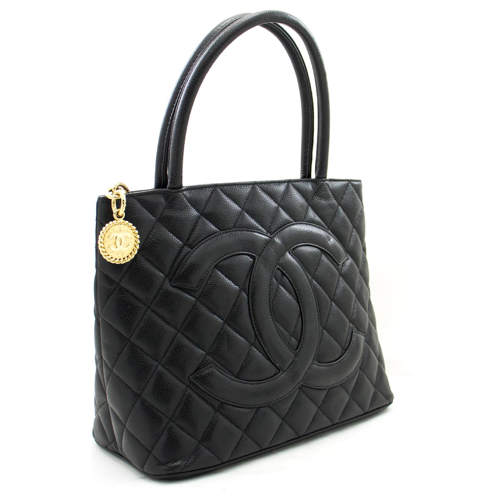 CHANEL Gold Medallion Caviar Shoulder Bag Grand Shopping Tote Black Leather  ref.537186 - Joli Closet