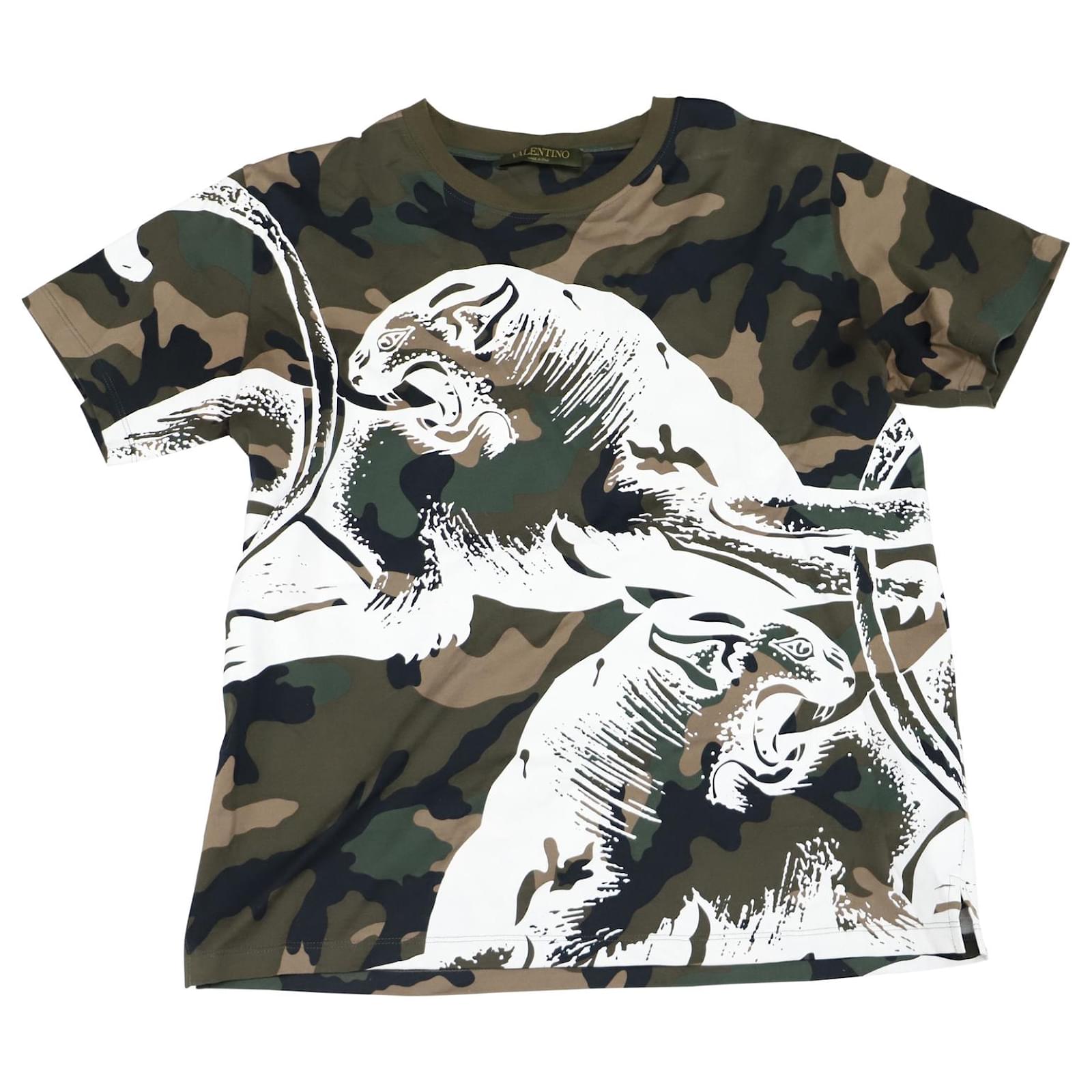 Camouflage with Print T-shirt in Green Cotton - Joli Closet