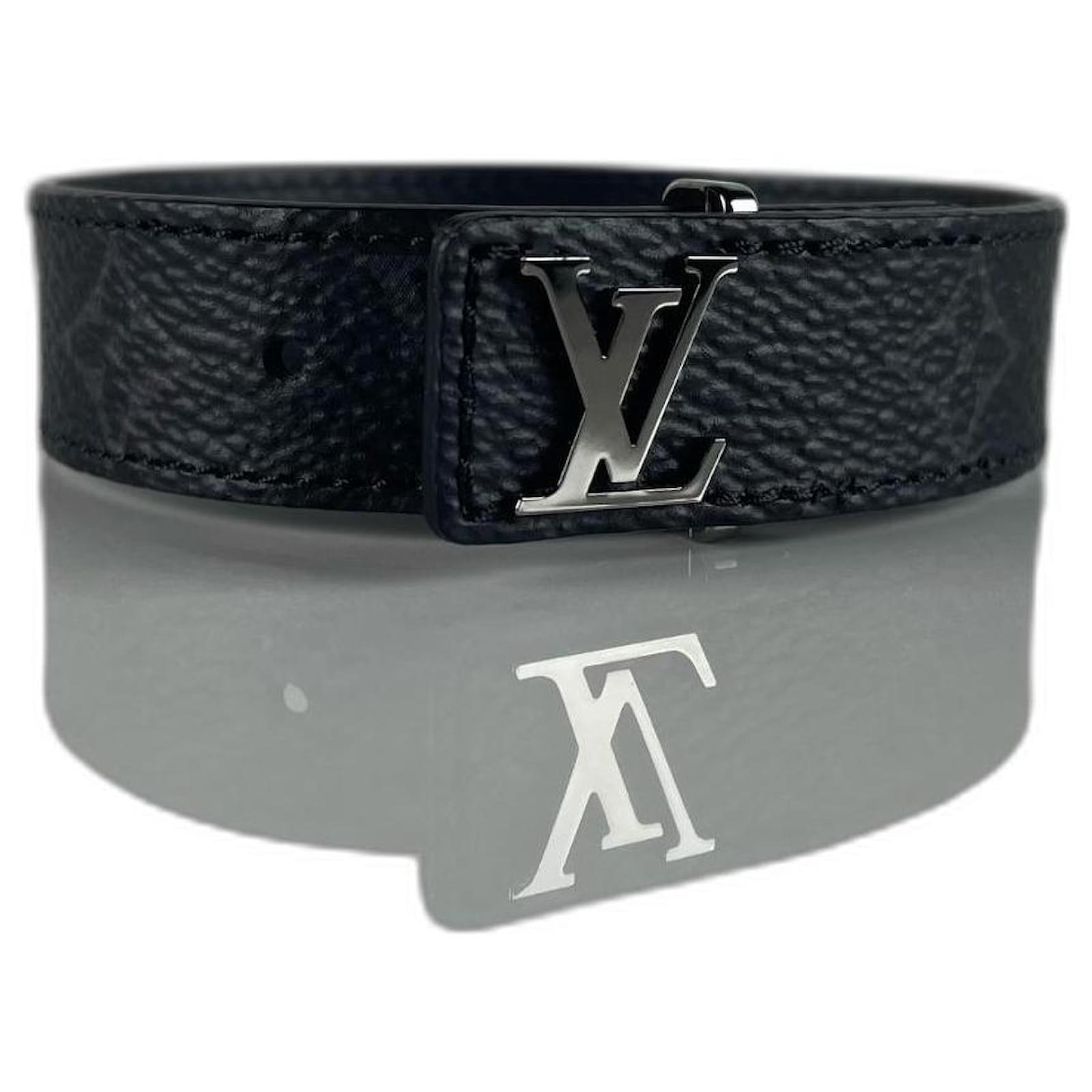 Louis Vuitton Loop It bracelet Grey Dark grey Cloth ref.558218 - Joli Closet