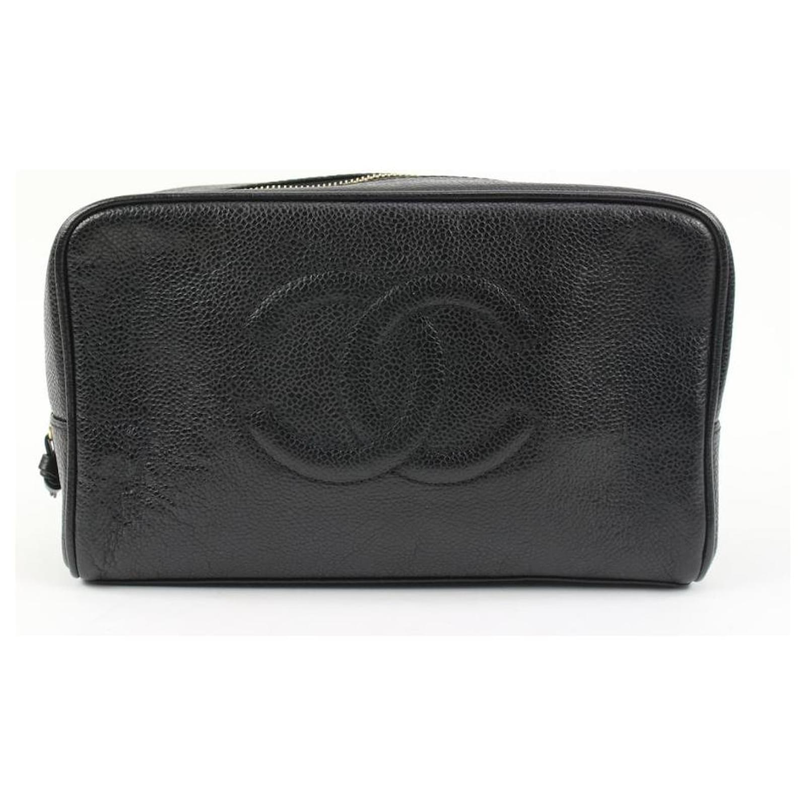 Chanel Black Caviar CC Logo Cosmetic Pouch Leather ref.538700 - Joli Closet