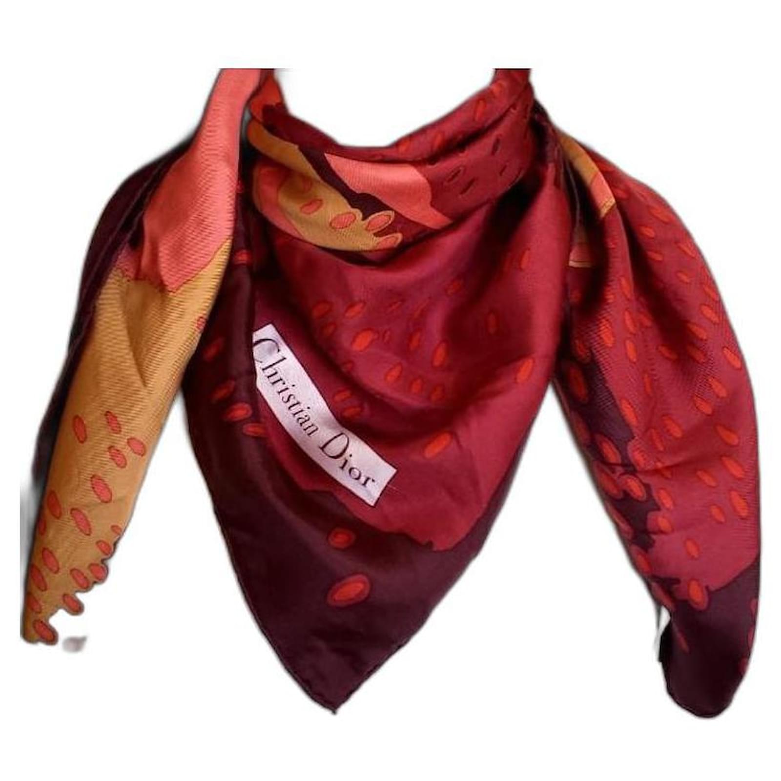 Christian Dior Silk scarves Multiple colors ref.543000 - Joli Closet