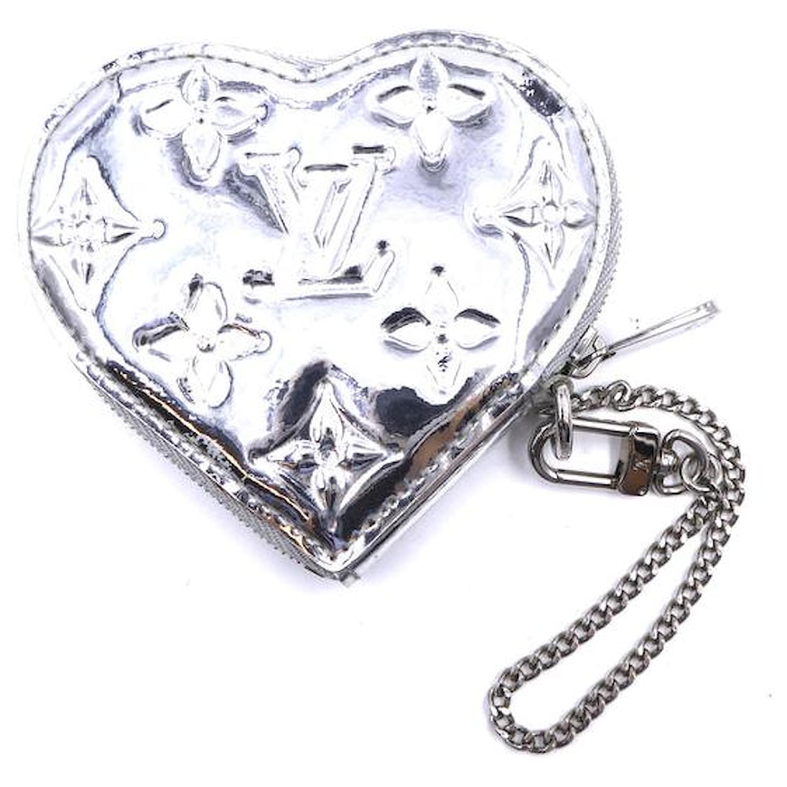 Louis Vuitton Monogram Miroir Heart Coin Purse Silver For Sale at