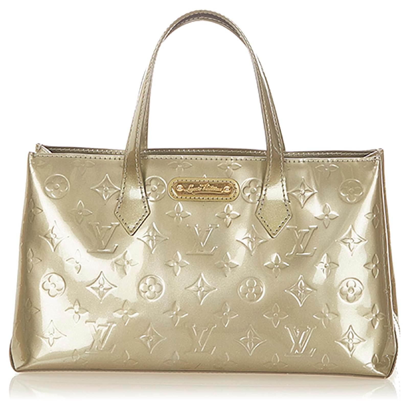 Wilshire patent leather handbag Louis Vuitton Grey in Patent