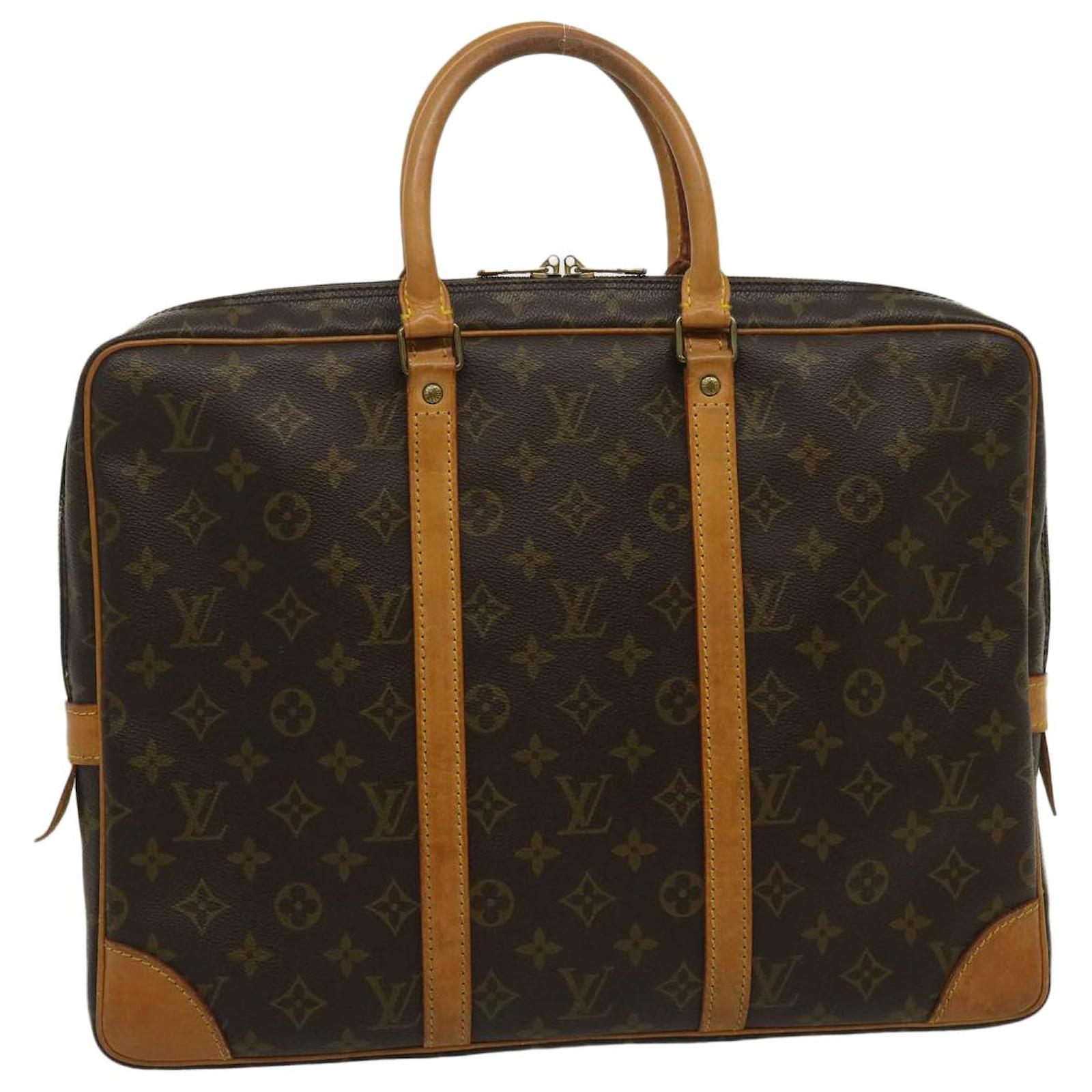 Louis Vuitton Porte Documents Voyage Brown Cloth ref.546398 - Joli Closet