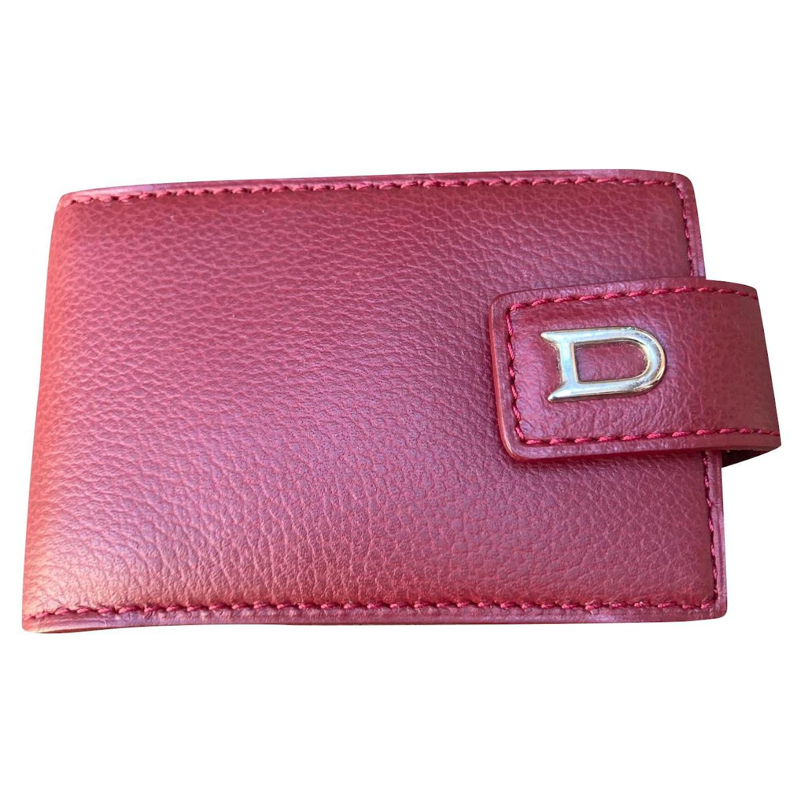 New Delvaux card holder Dark red Silver hardware Metal Ostrich leather  ref.550513 - Joli Closet