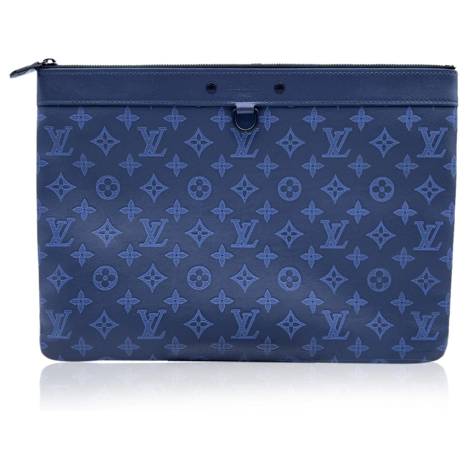 Pochette Louis Vuitton Scuba Monogram - LuxeForYou