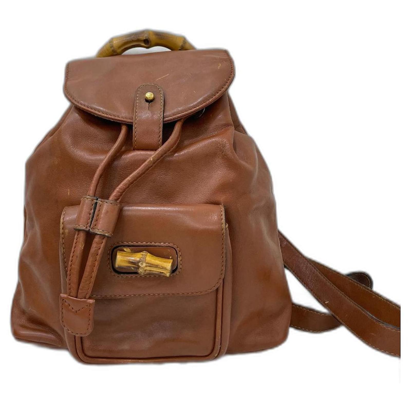 cache amplitude Vertolking Gucci Vintage Bamboo handle backpack Brown Bronze Leather ref.554071 - Joli  Closet