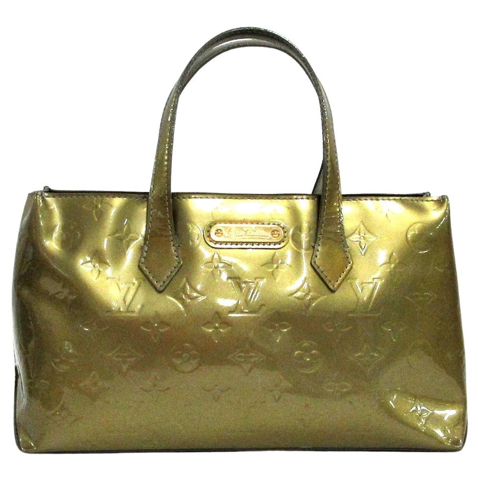 Patent leather satchel Louis Vuitton Green in Patent leather