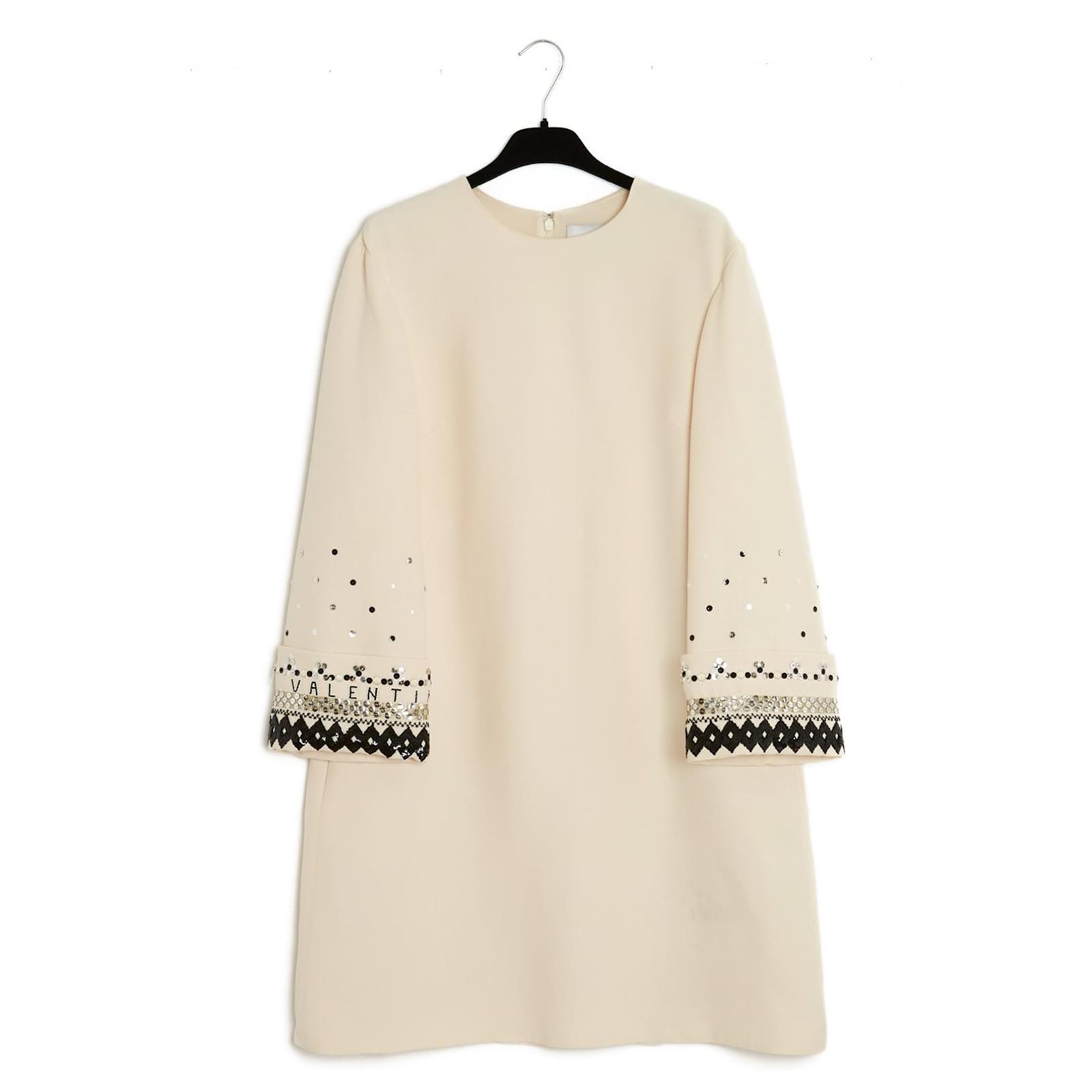 Valentino IVORY PRECIOUS VLTN EN38 Cream Wool ref.558082 Joli Closet