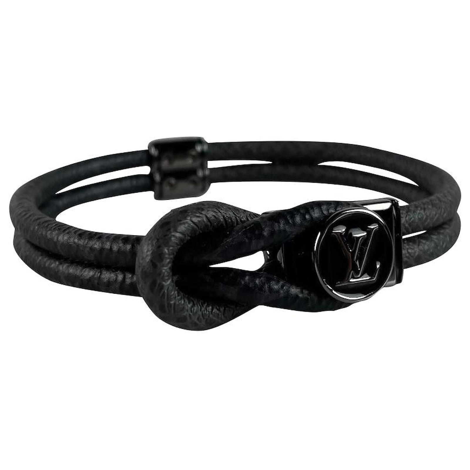 Louis Vuitton LV Space Bracelet Black Nylon ref.558225 - Joli Closet