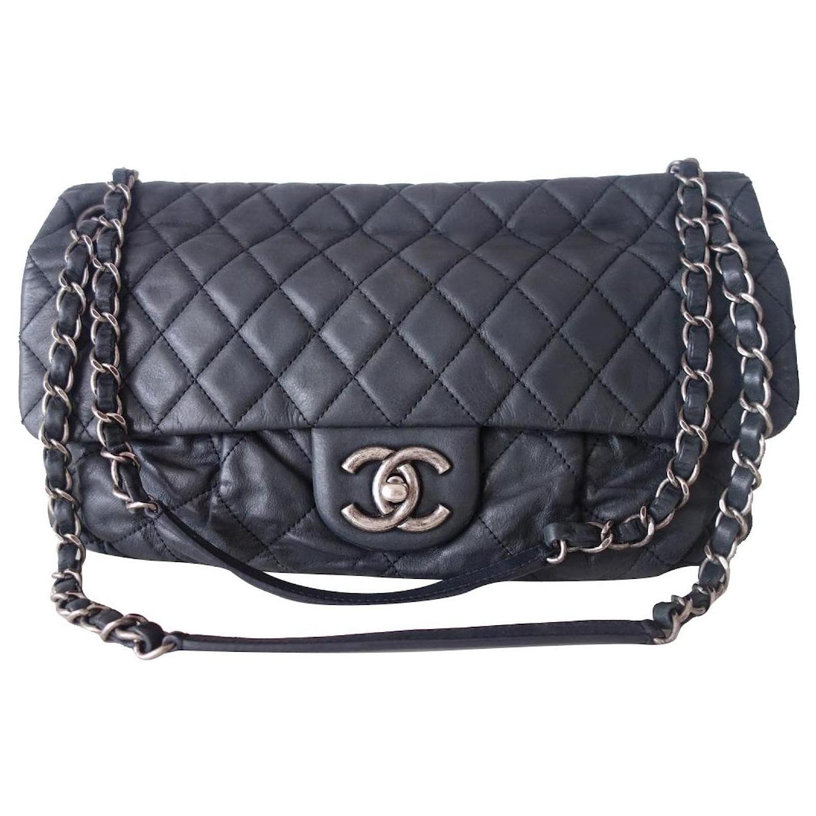 Timeless/classique handbag Chanel Black in Plastic - 11976890