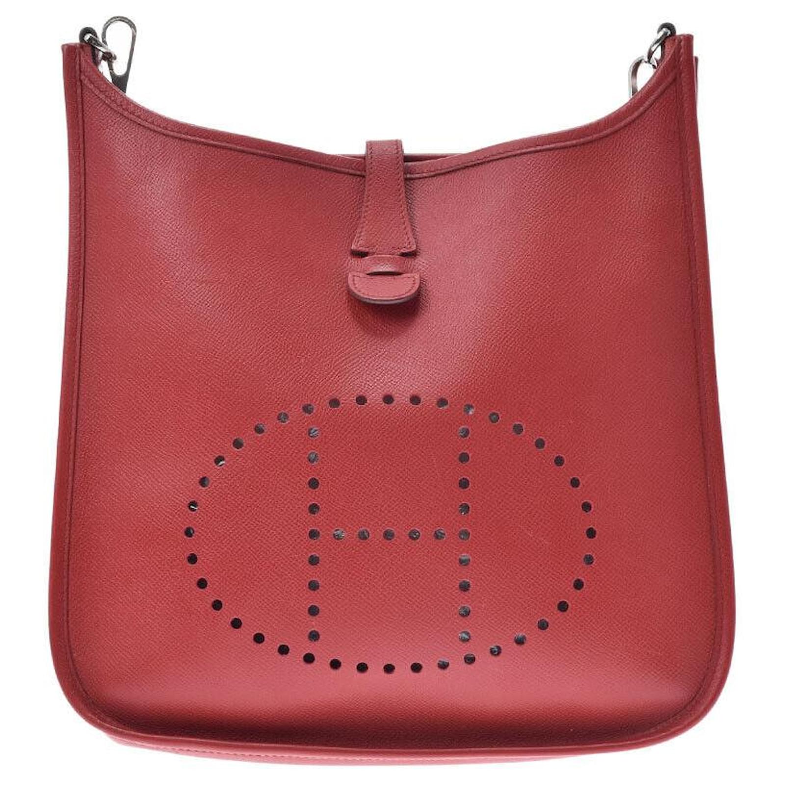 Hermès Evelyne Red Leather ref.561810 - Joli Closet