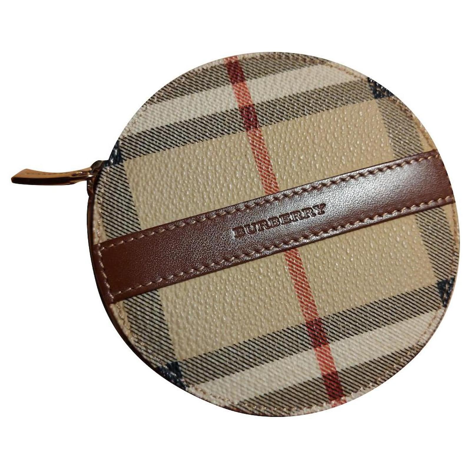 Burberry Coin Purse Wallet Brown Black White Multiple colors Beige Golden  Grey Dark red Yellow Sand