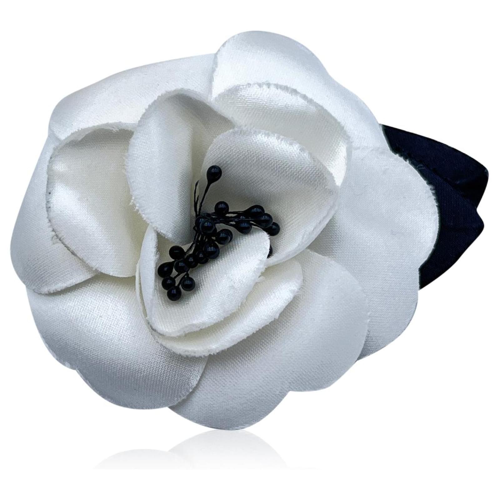 Vintage White and Black Silk Camelia Camellia Flower Pin Brooch