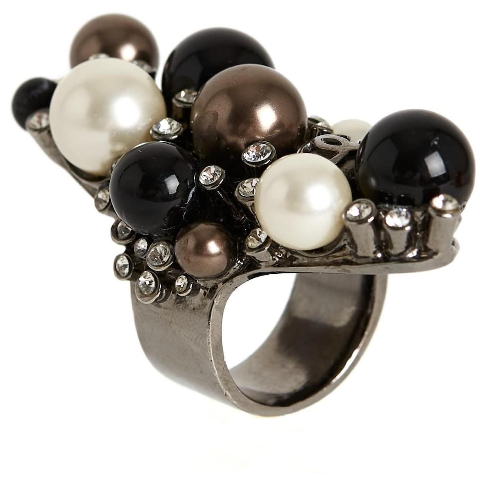 chanel pearl ring silver
