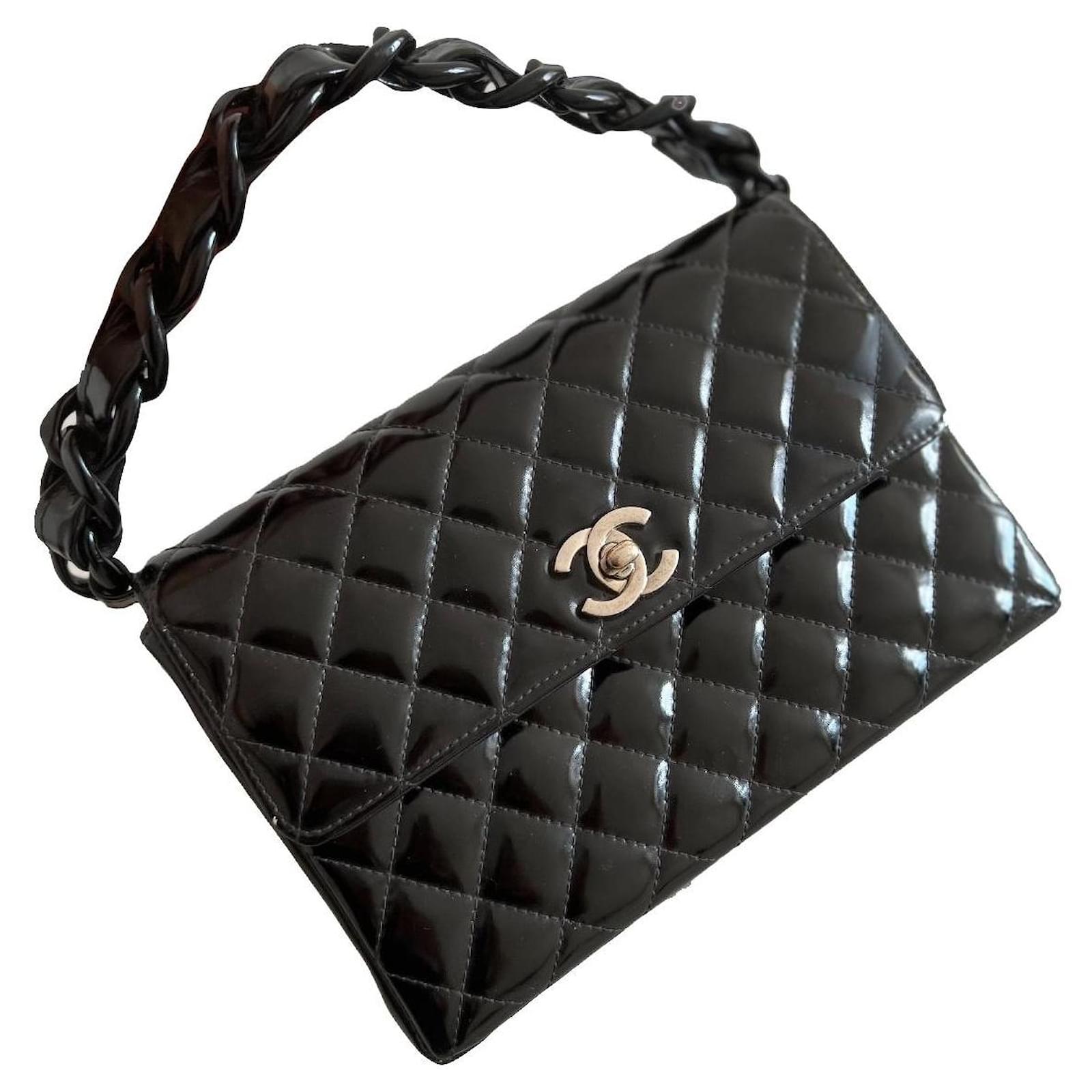 Chanel Mini Vintage Bag Black Patent leather ref.564012 - Joli Closet