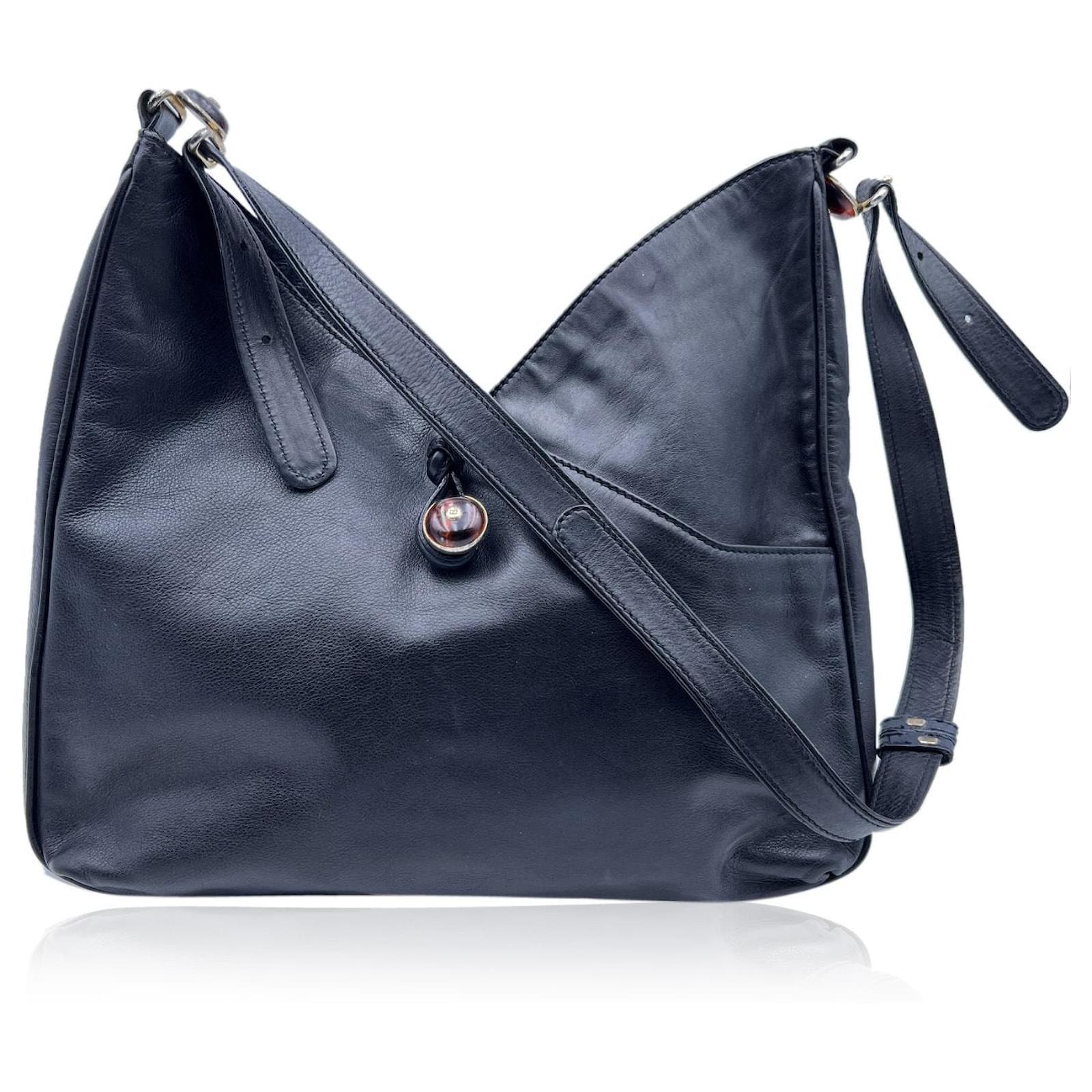 Fendi Vintage Black Leather Hobo Shoulder Bag with Lucite Details  ref.564296 - Joli Closet