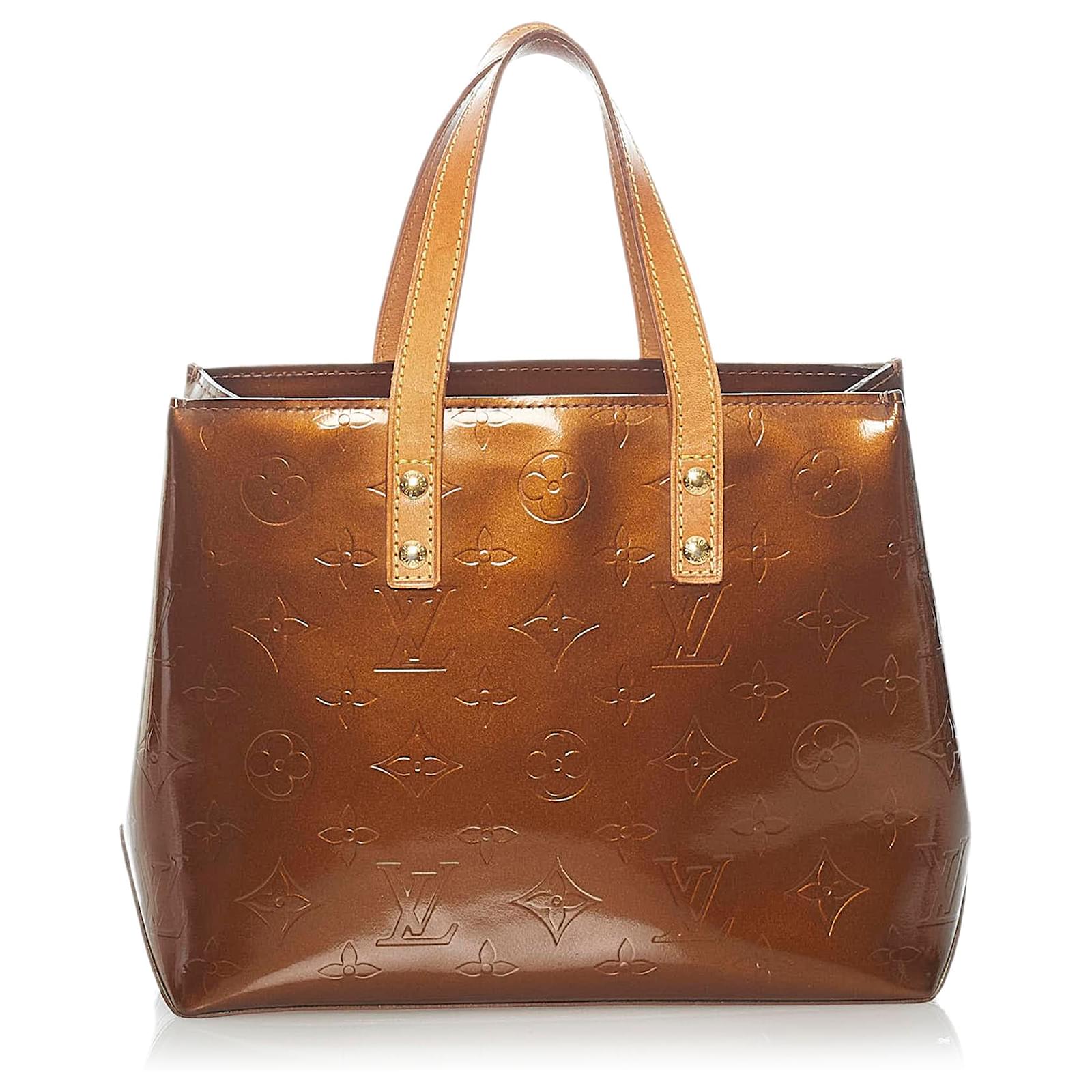 Louis Vuitton Vernis Reade PM Brown Bronze Leather Patent leather  ref.105840 - Joli Closet