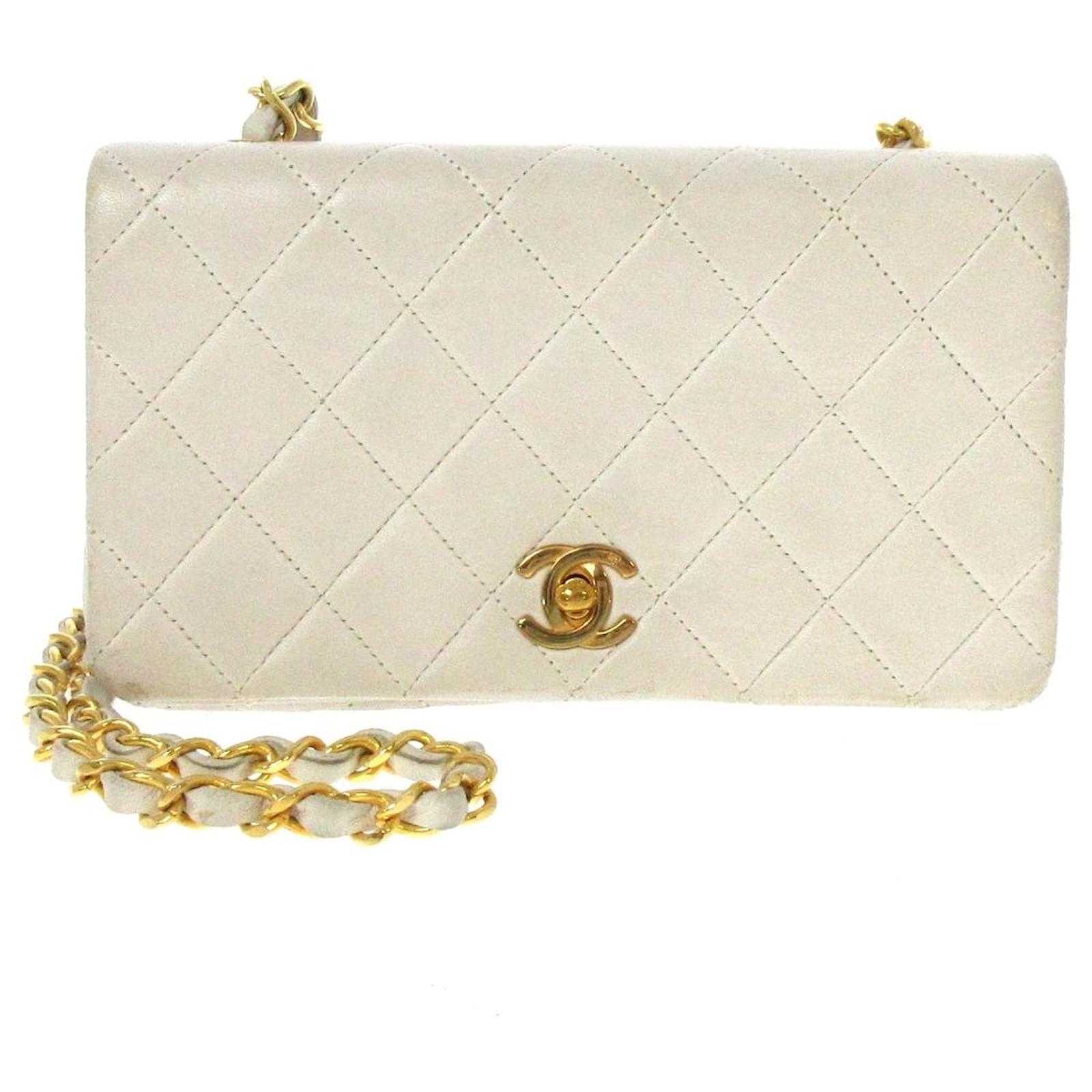 Chanel Wallet on Chain Cream Leather ref.566649 - Joli Closet
