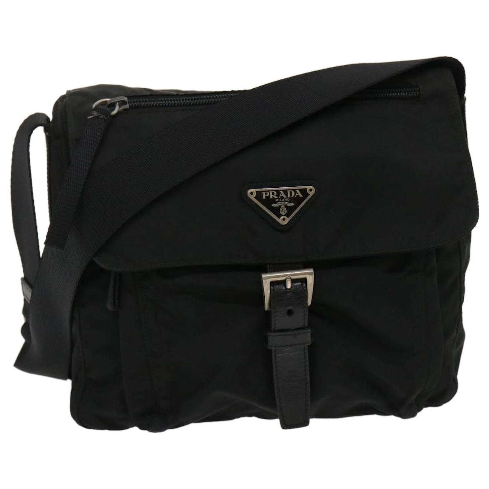 Gucci Shoulder Bag Black Synthetic ref.567038 Joli Closet