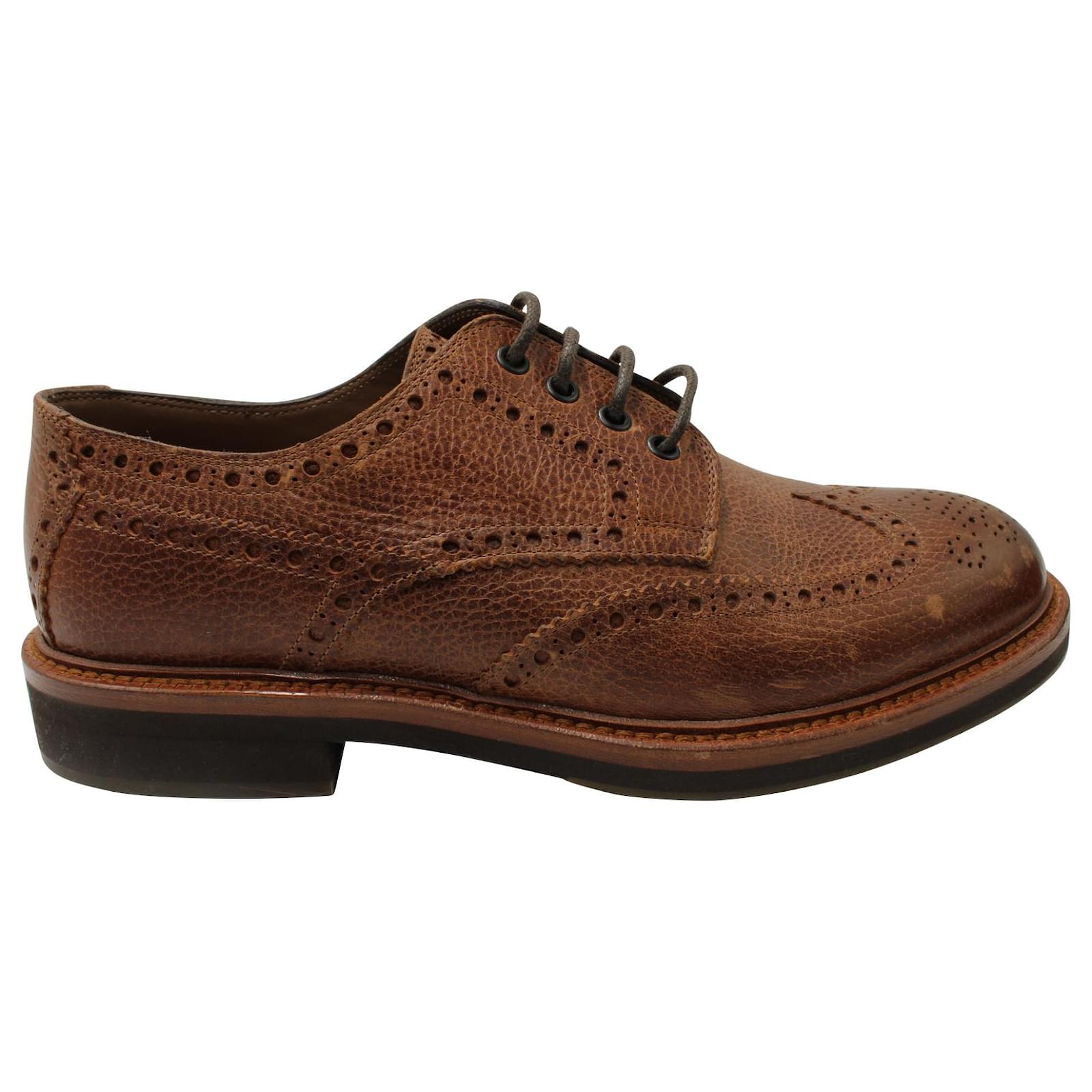 Brunello Cucinelli Pebbled Wing-Tip Shoes in Brown Leather ref