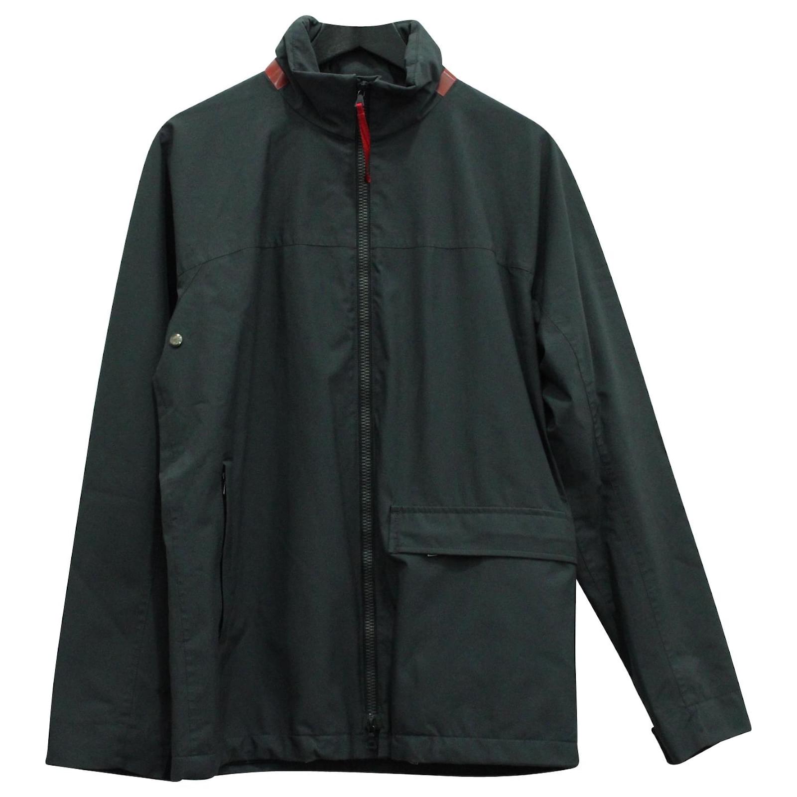Prada Sport Gore-tex Jacket in Black Polyester Grey  - Joli Closet