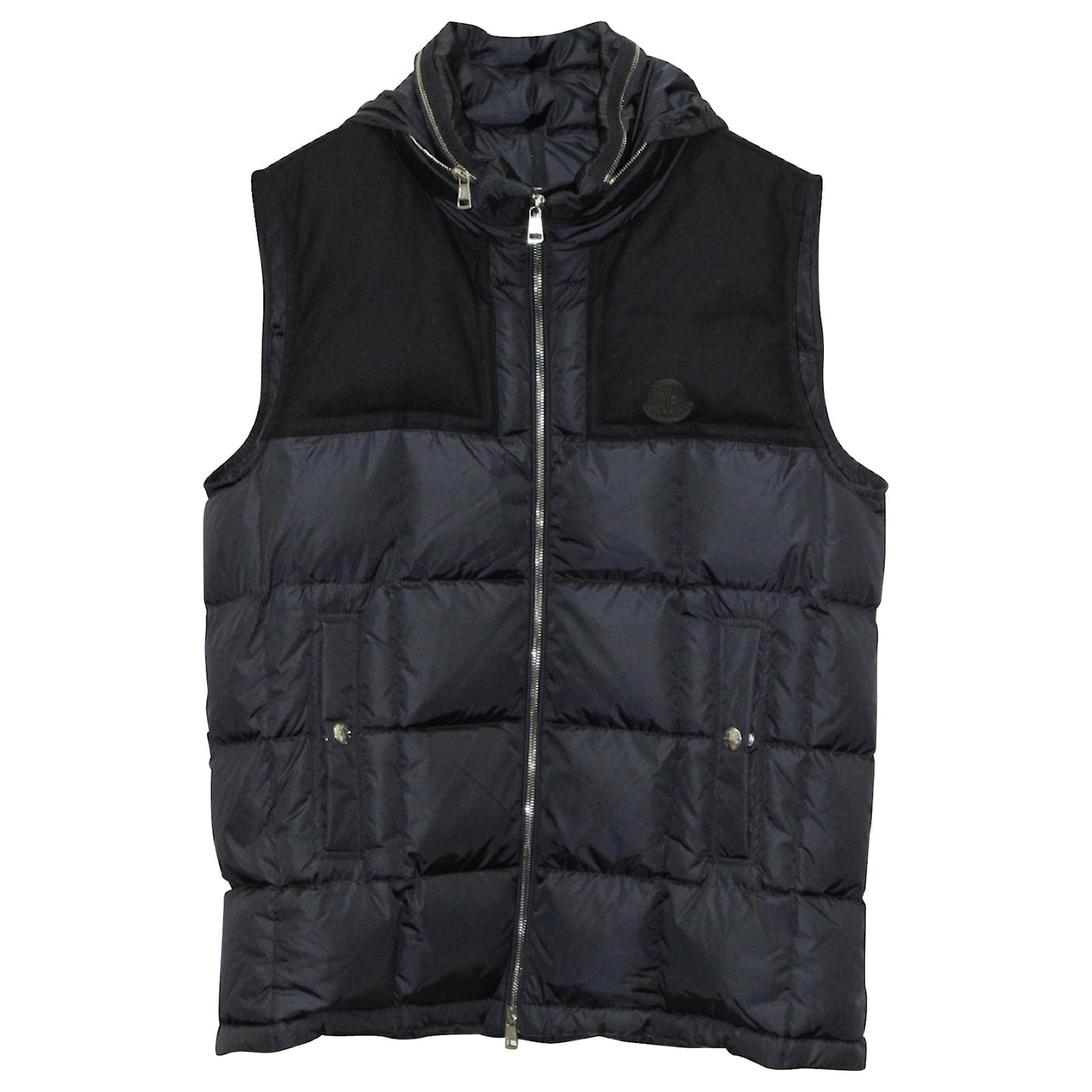 Moncler Dupres Quilted Puffer Vest in Black Polyester ref.571375